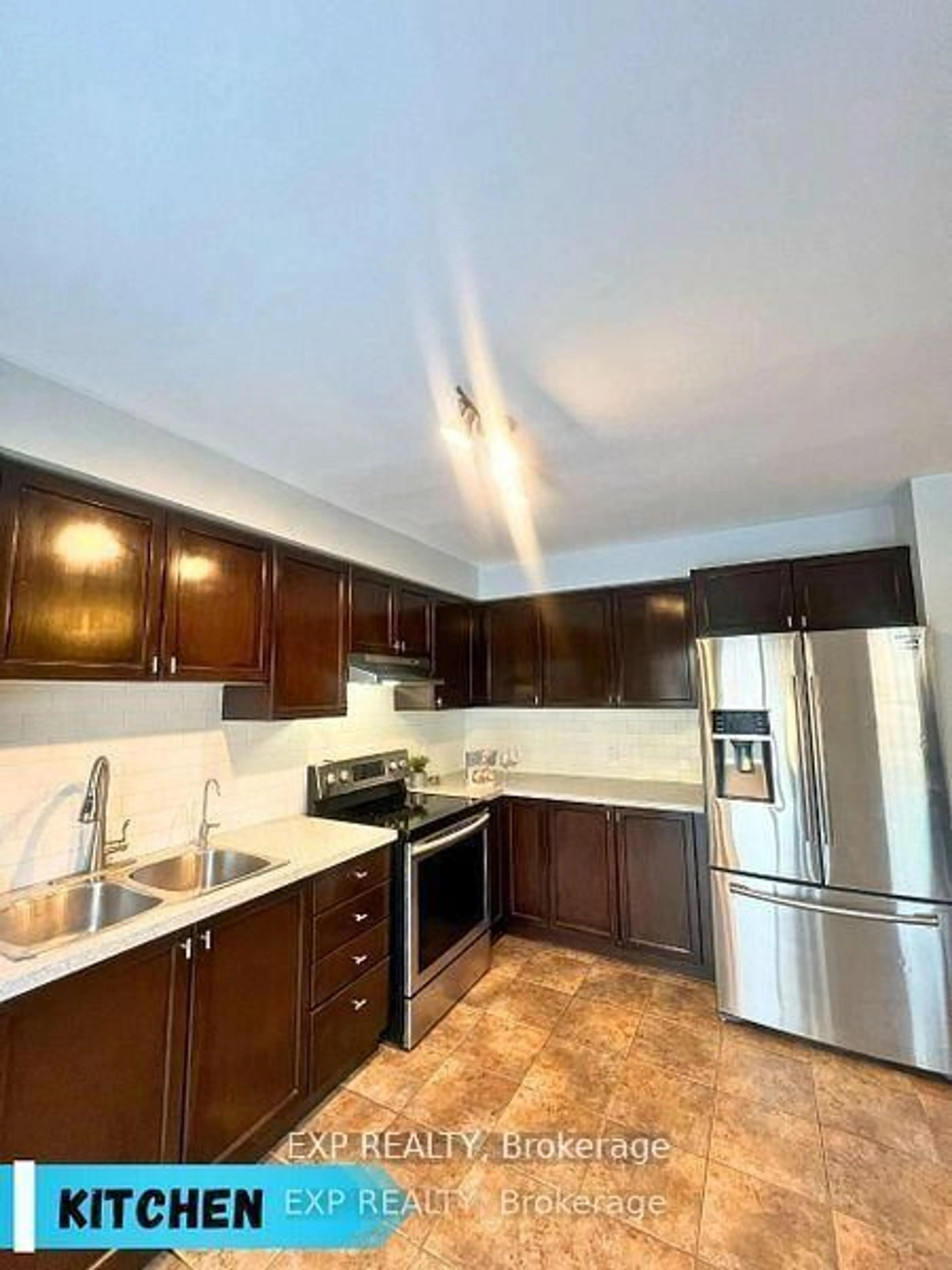 Standard kitchen, unknown for 1523 Glenbourne Dr, Oshawa Ontario L1K 0M5