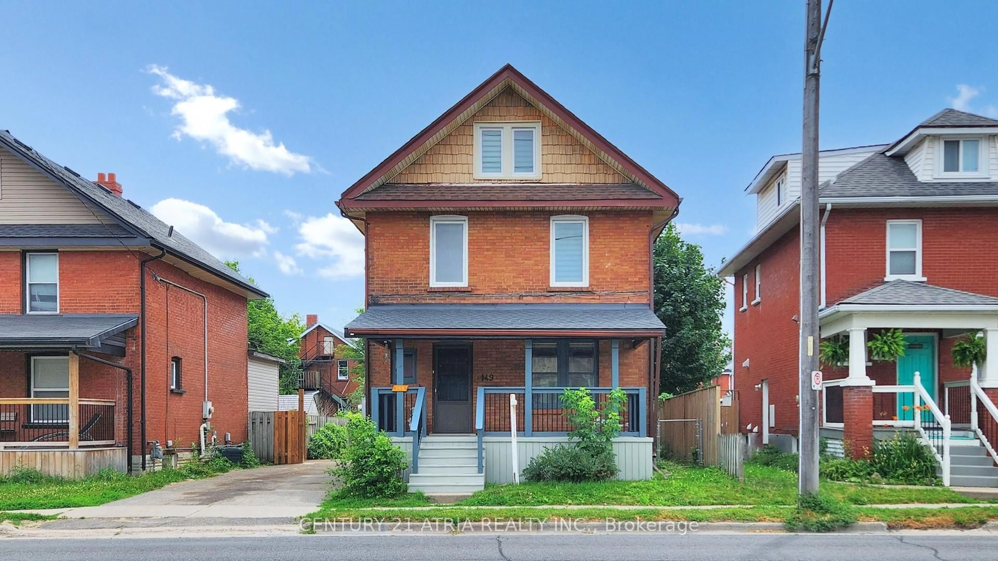Home with brick exterior material, street for 149 Adelaide Ave, Oshawa Ontario L1G 1Z2