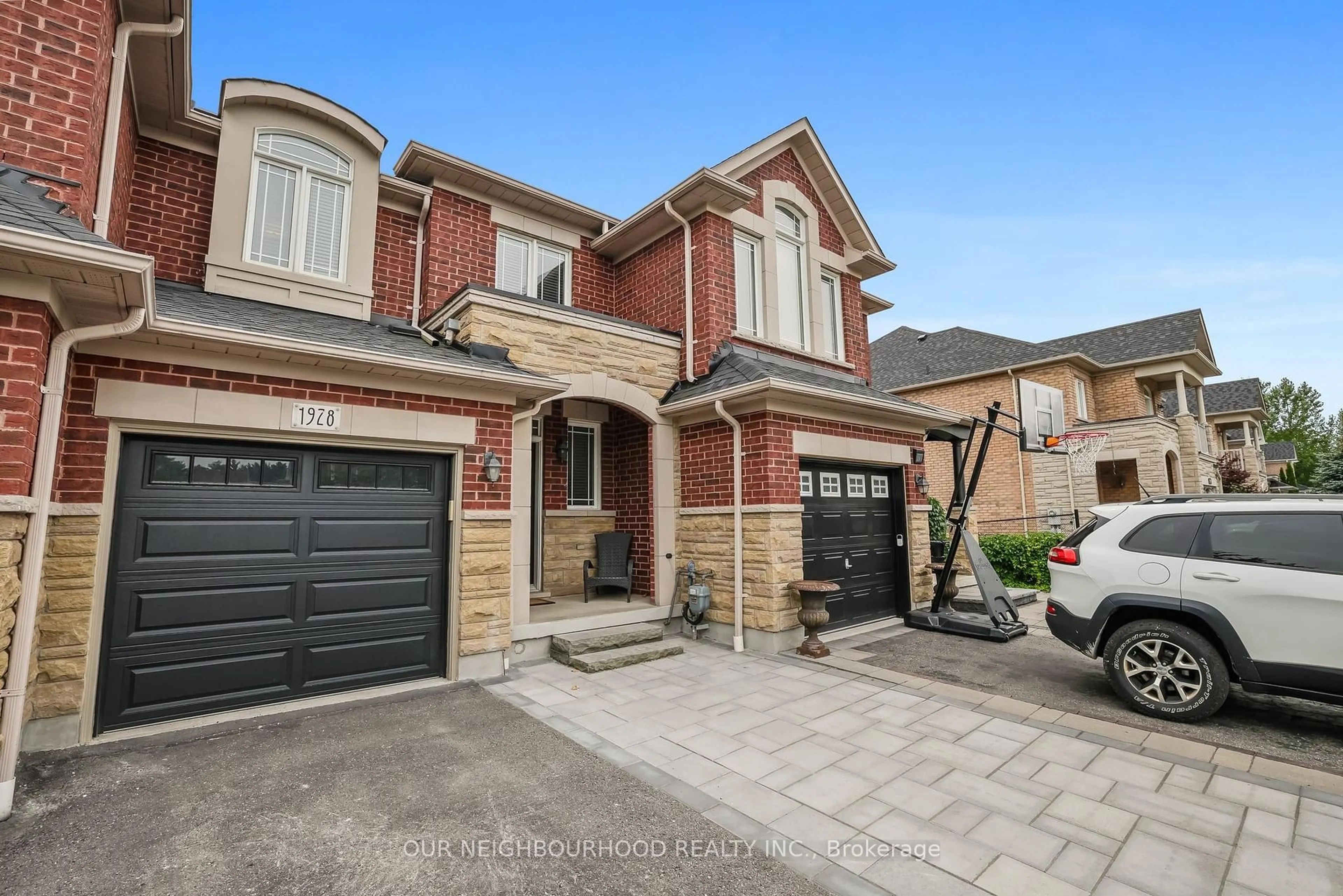 Home with brick exterior material, street for 1928 Calvington Dr, Pickering Ontario L1V 0B3
