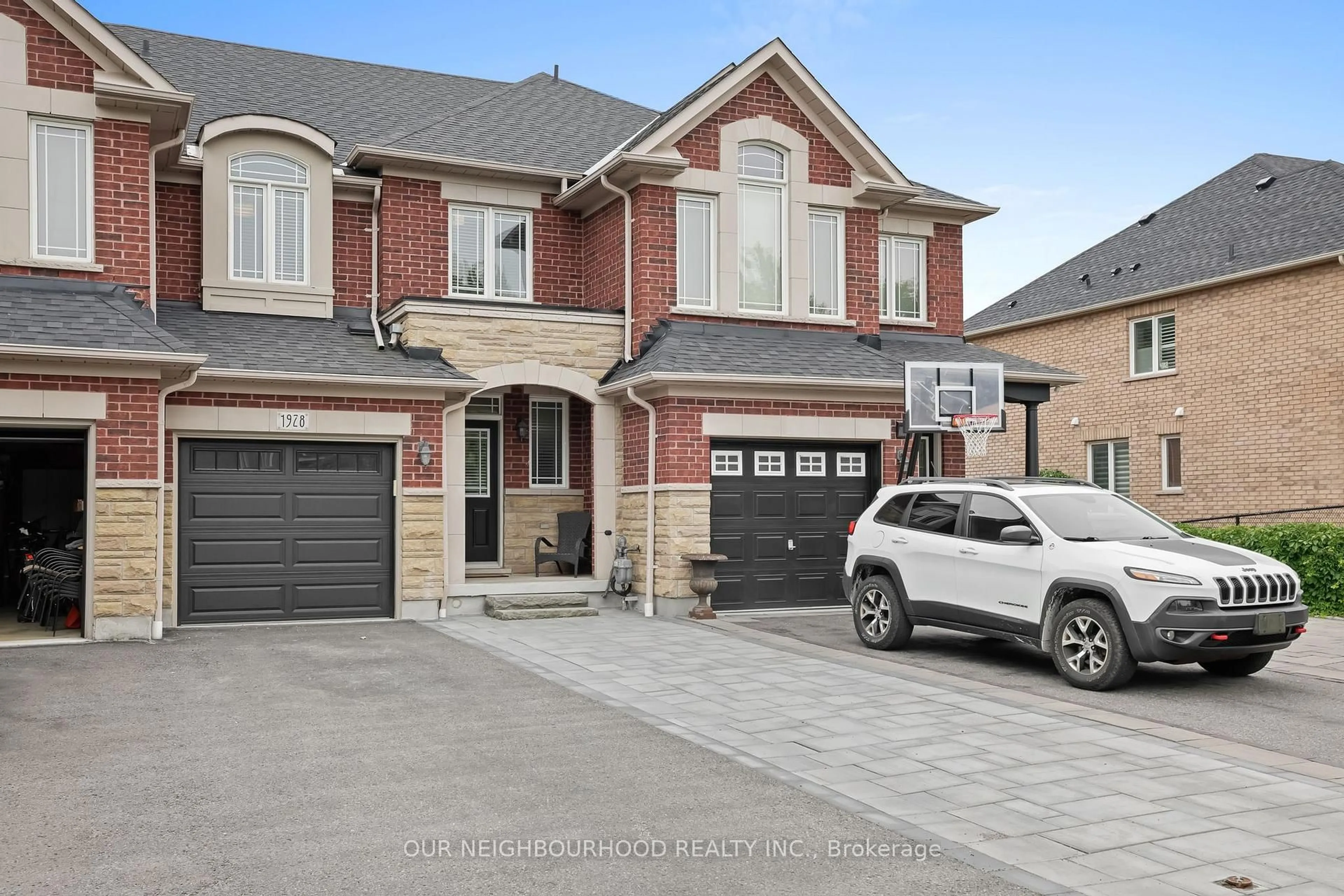 Home with brick exterior material, street for 1928 Calvington Dr, Pickering Ontario L1V 0B3