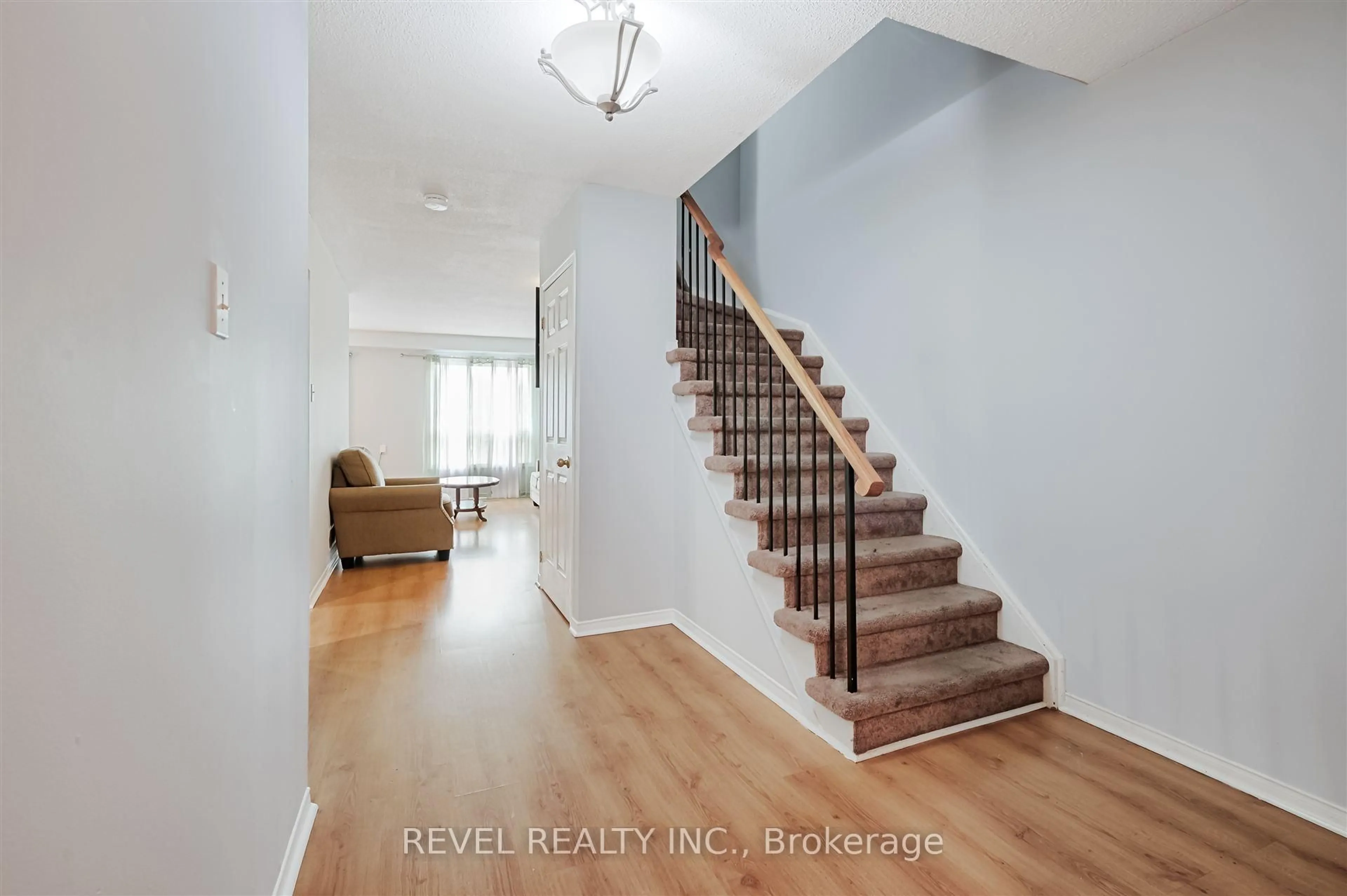 Unknown for 401 Sewells Rd #29, Toronto Ontario M1B 5K6