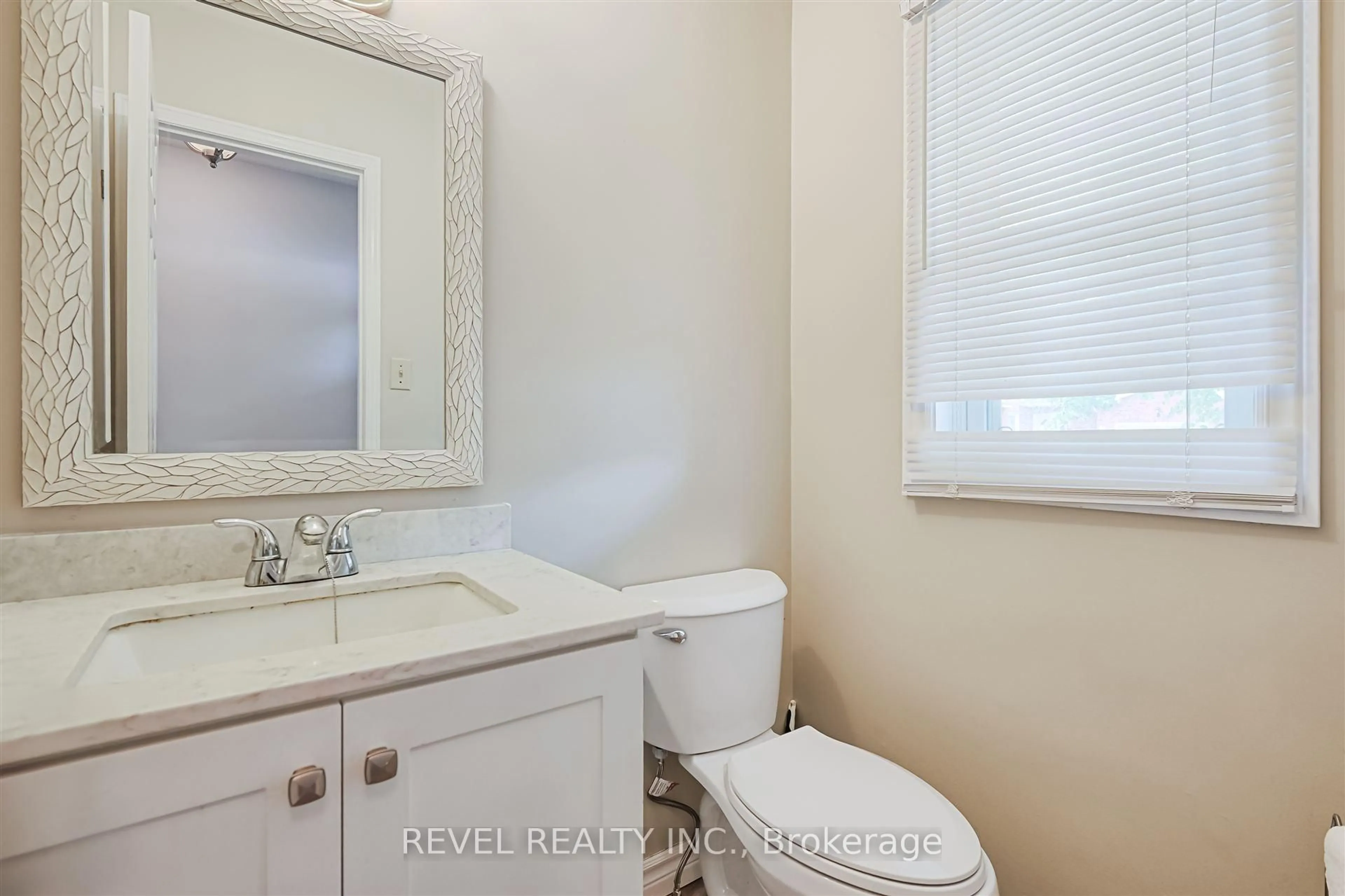 Standard bathroom, unknown for 401 Sewells Rd #29, Toronto Ontario M1B 5K6