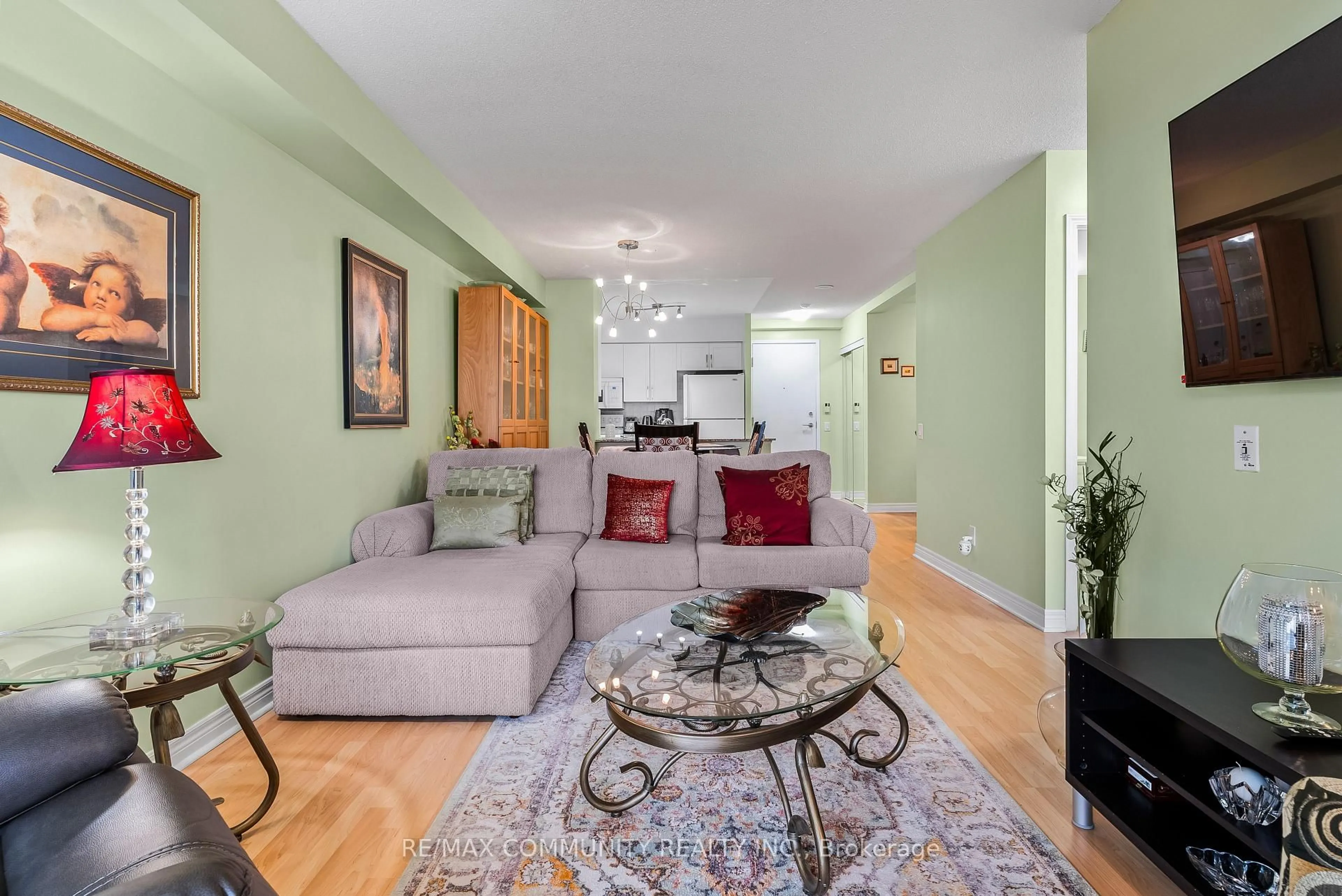 Living room with furniture, unknown for 83 Borough Dr #809, Toronto Ontario M1P 5E4