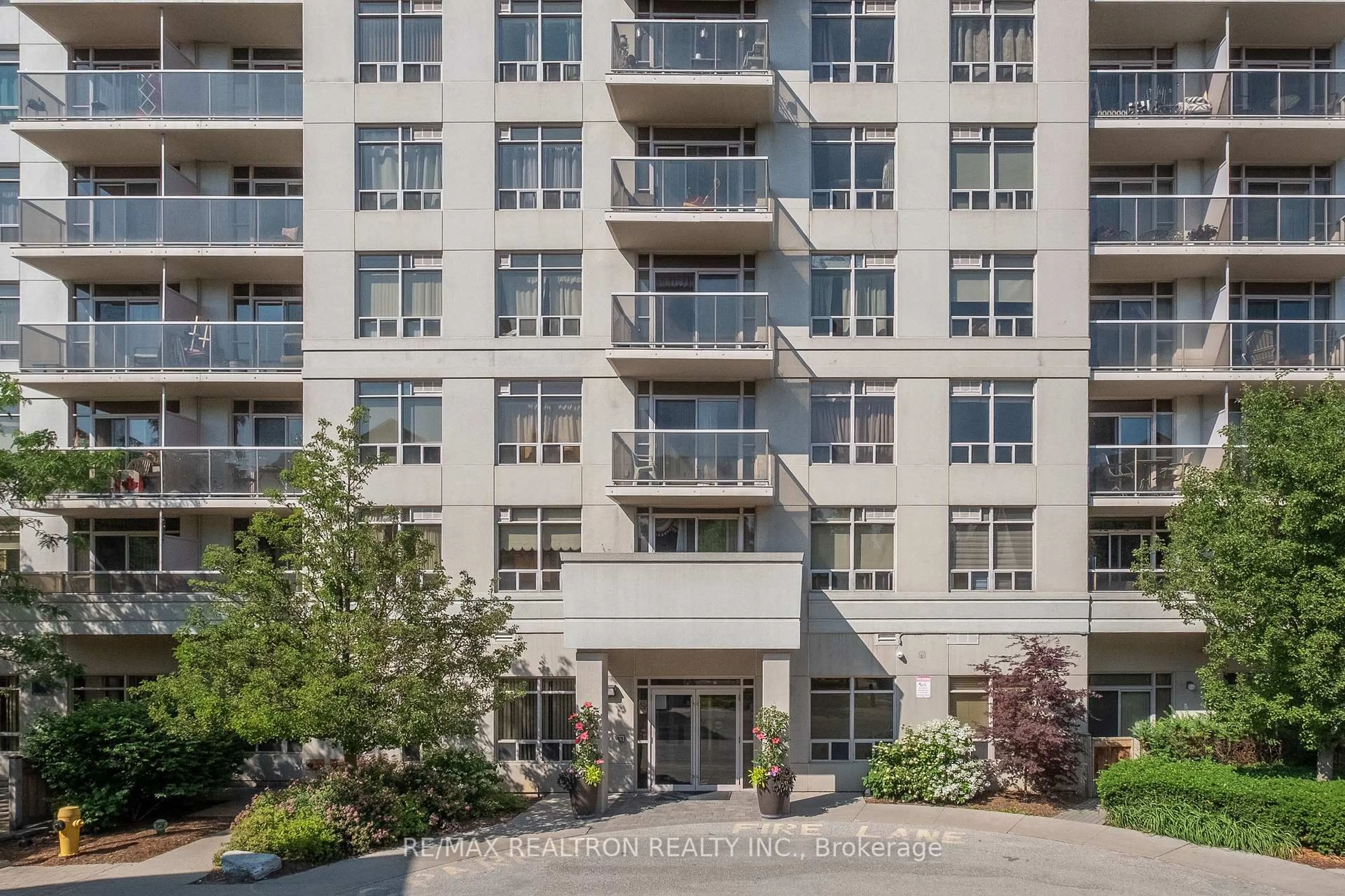 Unknown for 3650 Kingston Rd #426, Toronto Ontario M1M 3X9
