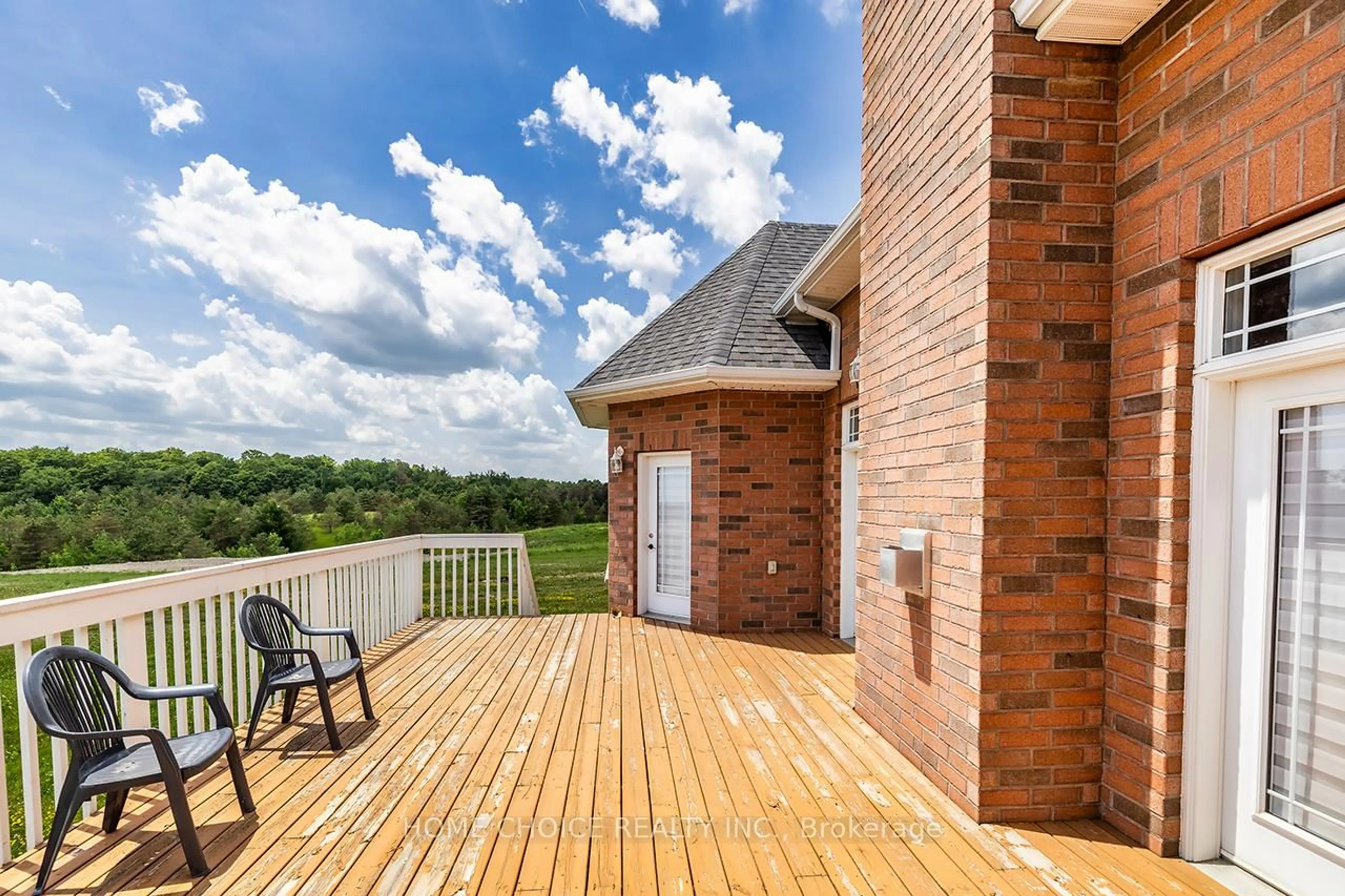 Home with brick exterior material, water/lake/river/ocean view for 961 Coates Rd, Oshawa Ontario L1H 7K4