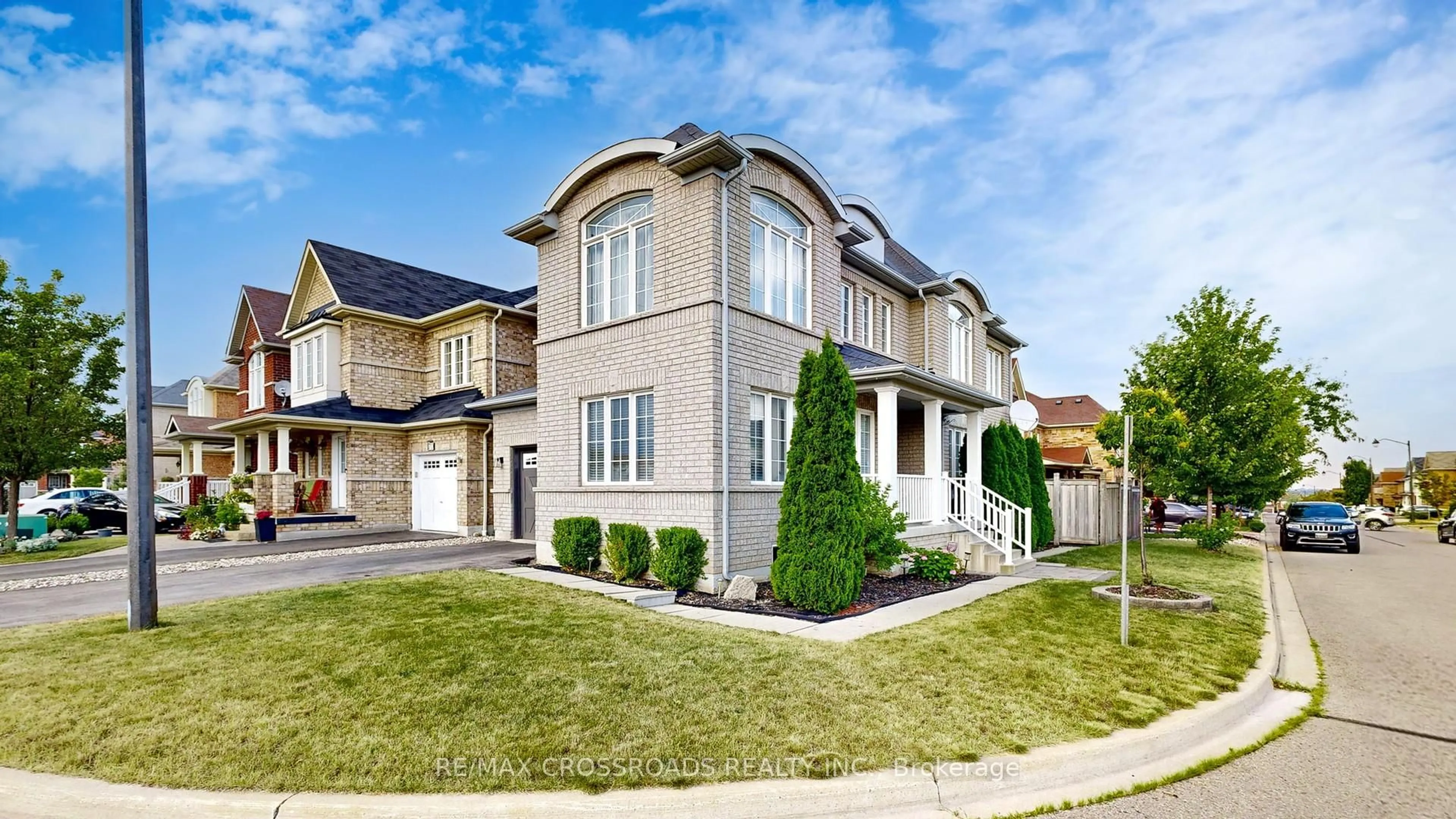 Home with brick exterior material, street for 72 Oswell Dr, Ajax Ontario L1Z 0L5