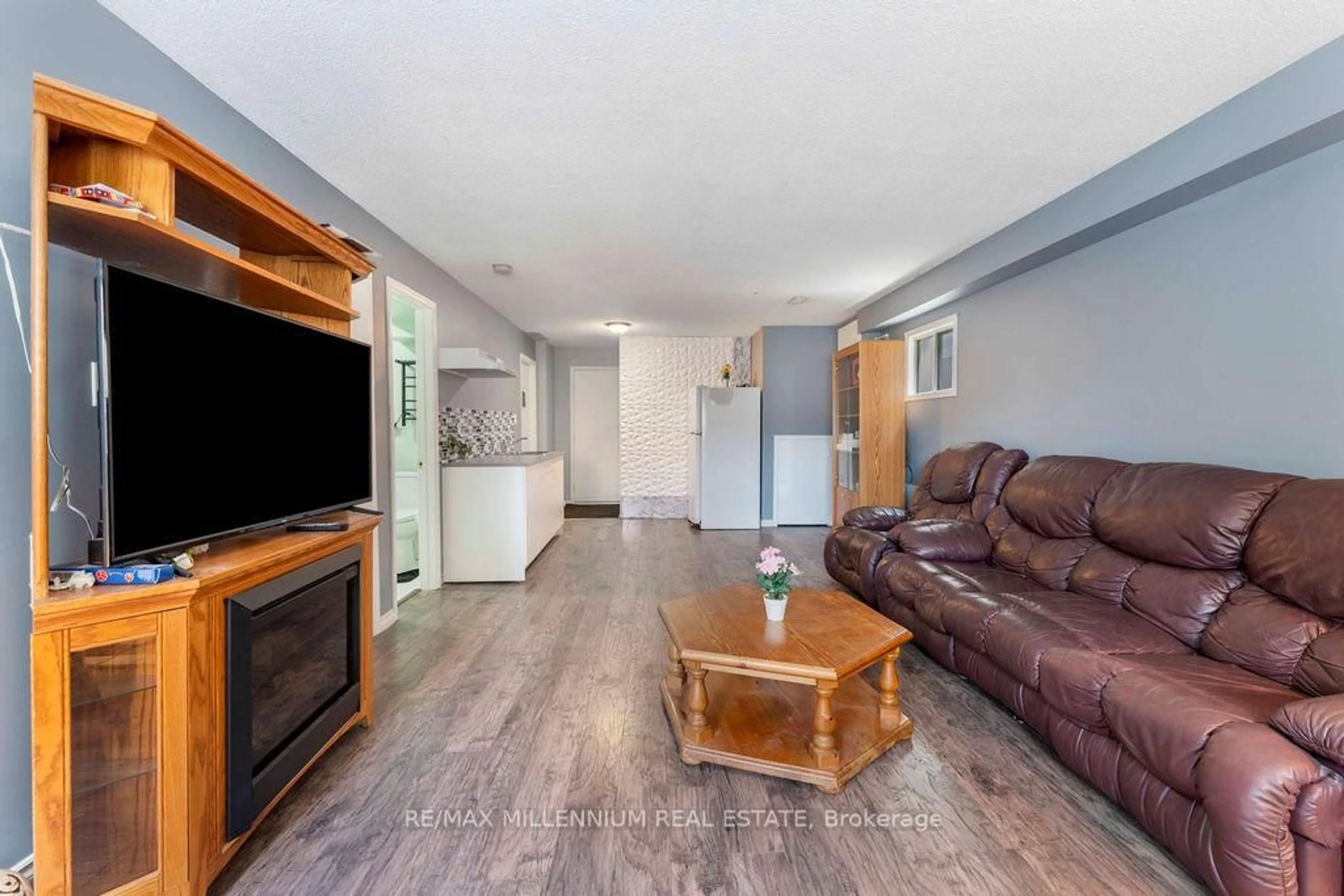 Living room with furniture, unknown for 7 Empire Cres, Clarington Ontario L1E 1E4