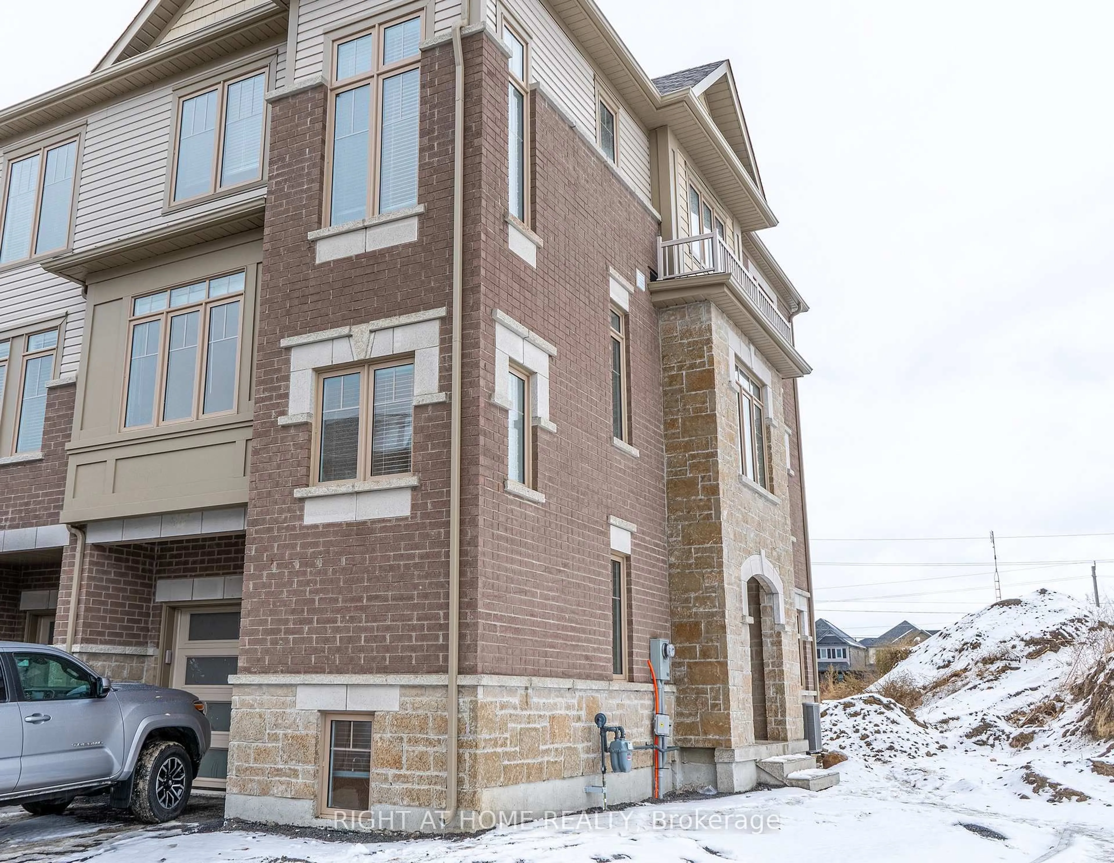 Home with brick exterior material, unknown for 116 Bavin St, Clarington Ontario L1C 7H5
