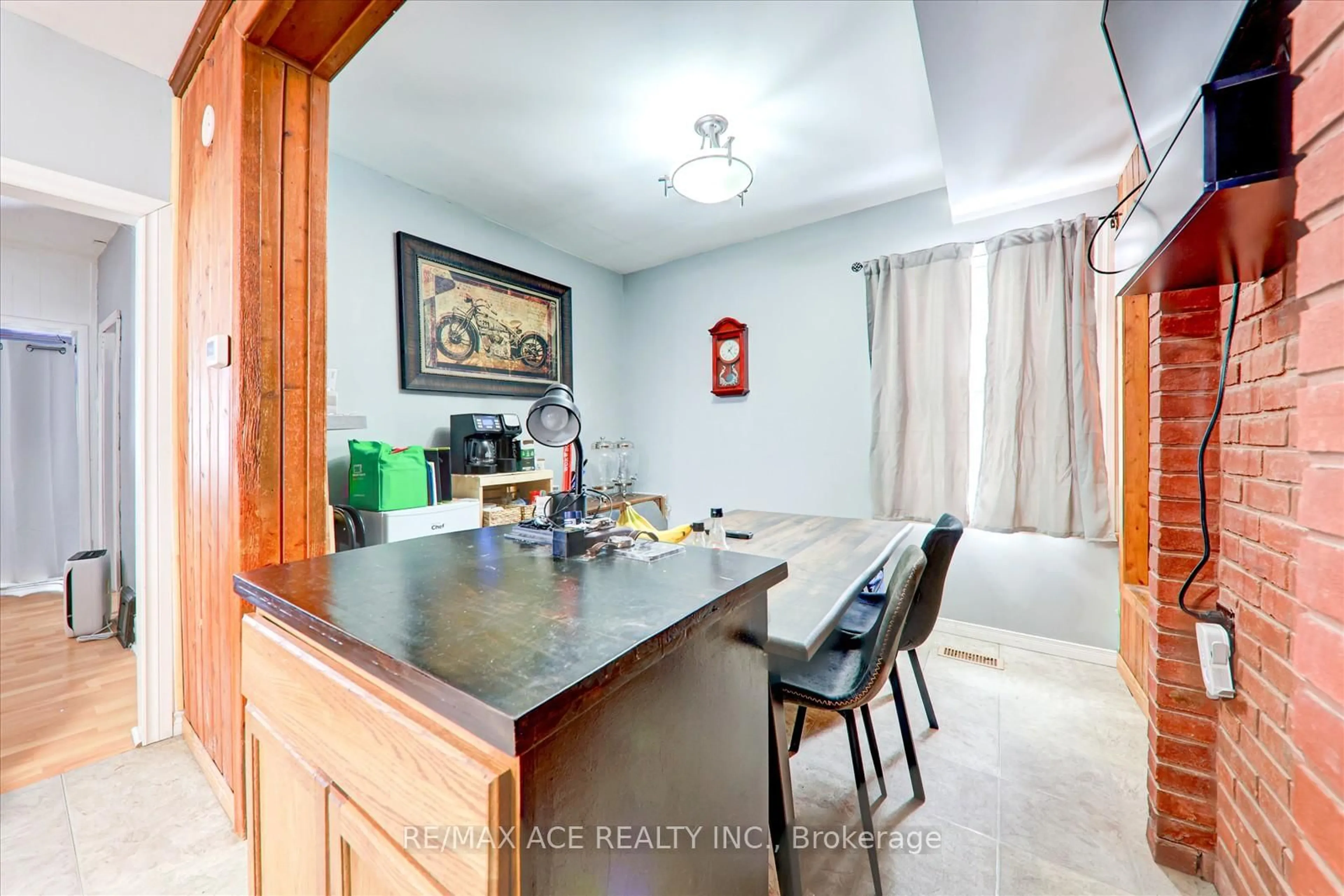 Unknown for 304 West Scugog Lane, Clarington Ontario L1C 3K2