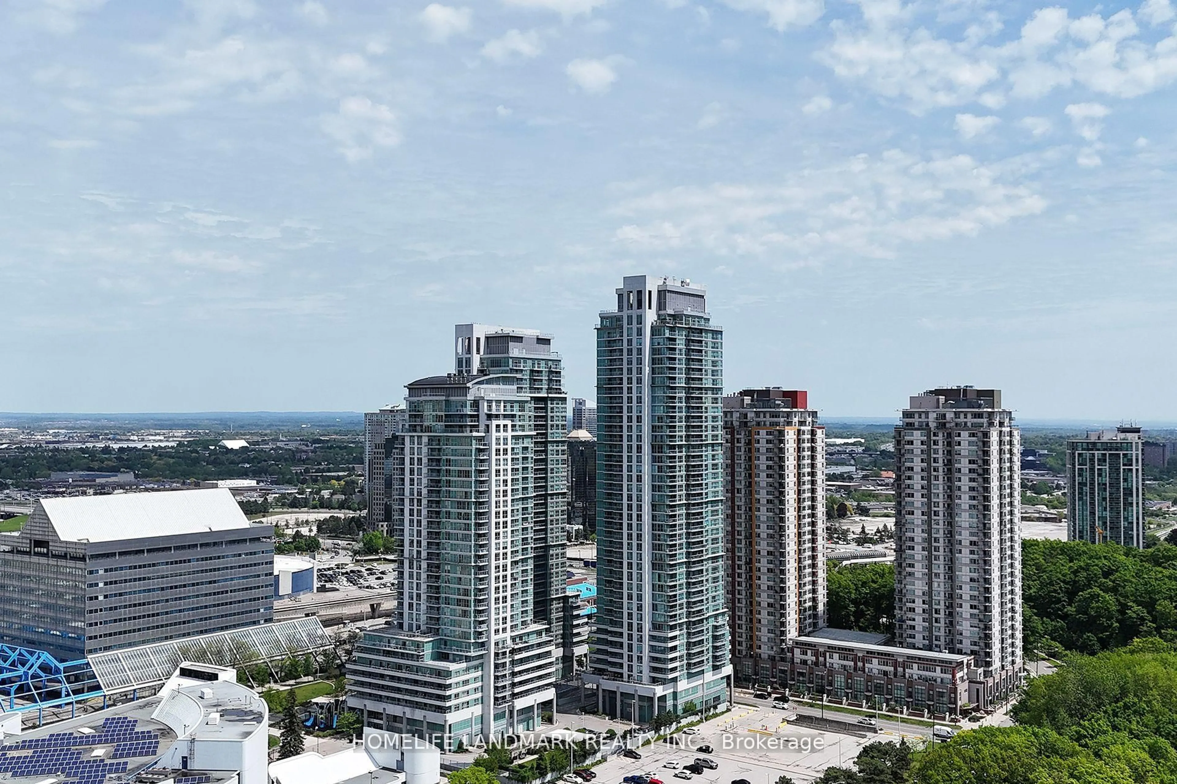 A pic from outside/outdoor area/front of a property/back of a property/a pic from drone, city buildings view from balcony for 50 Town Centre Crt #1904, Toronto Ontario M1P 4Y7