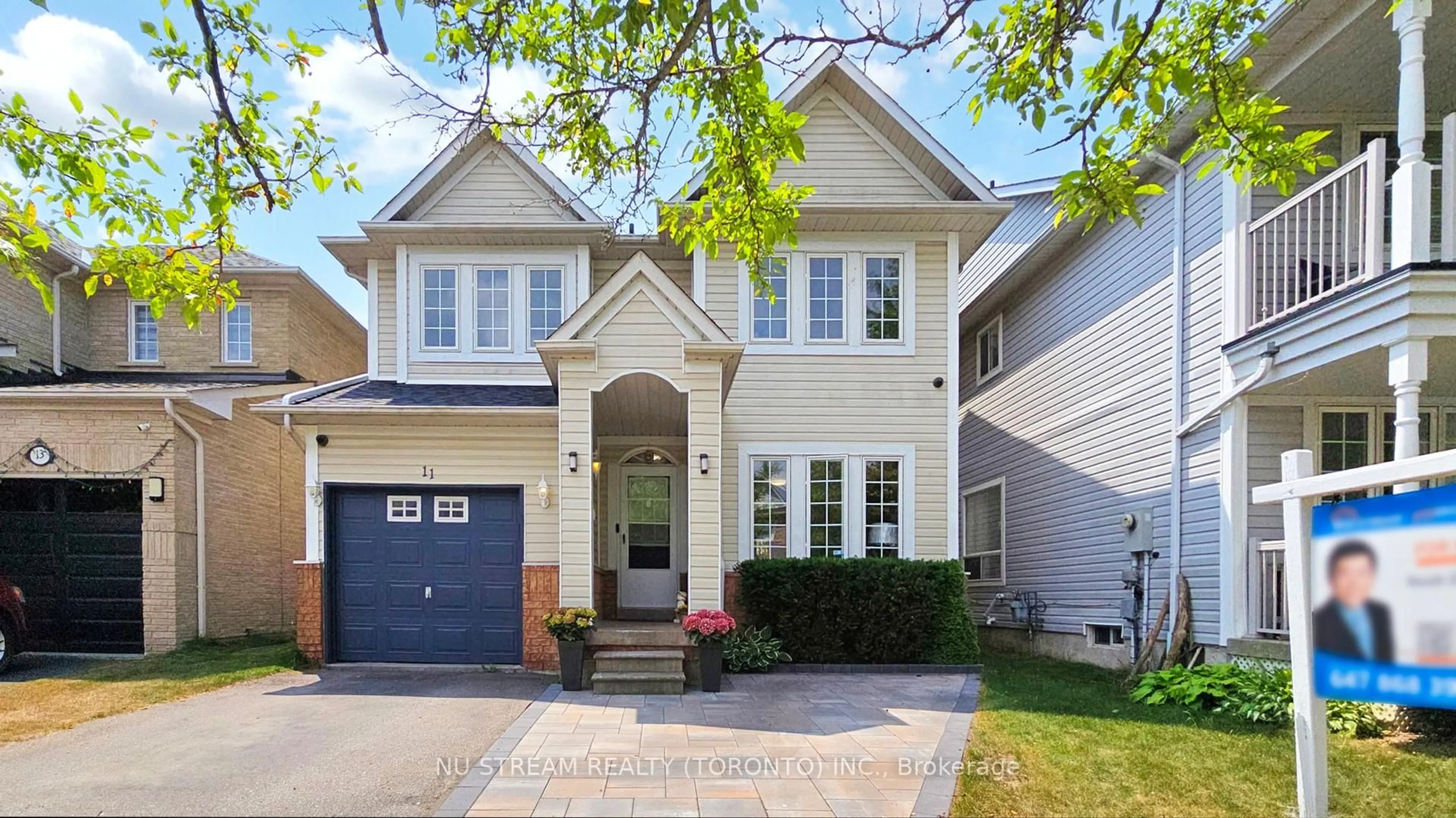 Home with vinyl exterior material, street for 11 Hulley Cres, Ajax Ontario L1S 7E4