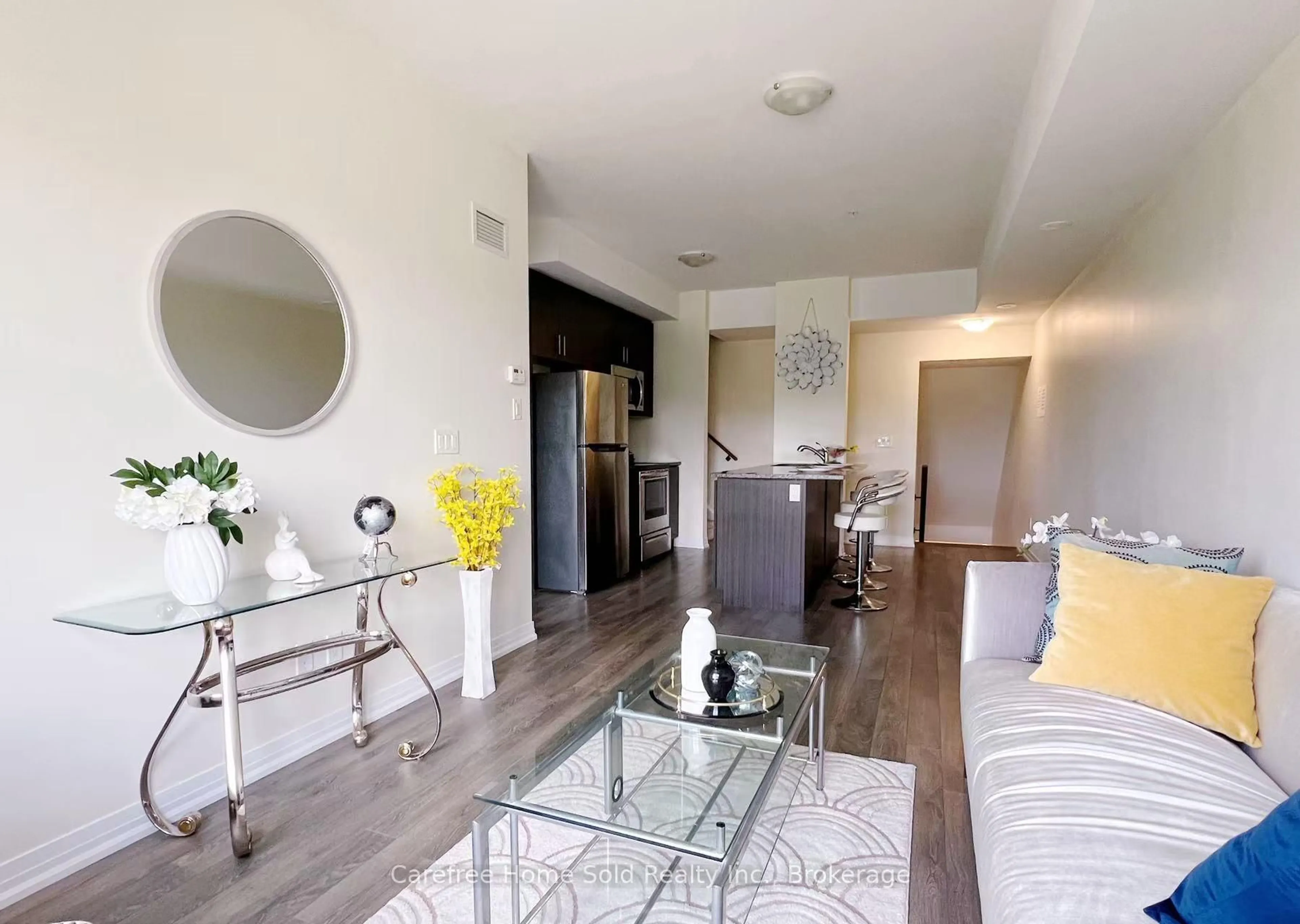 Living room with furniture, unknown for 2635 William Jackson Dr #814, Pickering Ontario L1X 0L4