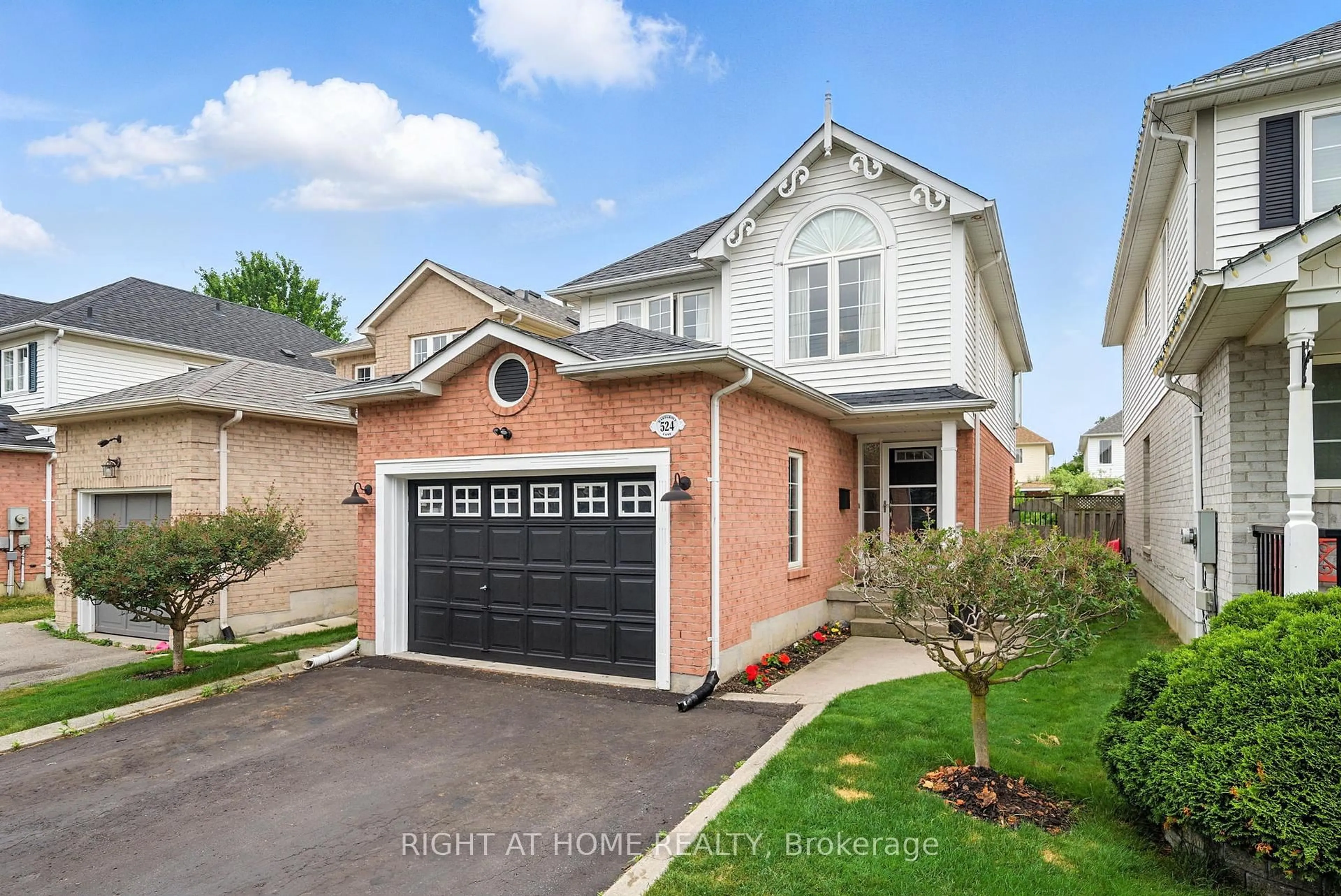 Home with brick exterior material, street for 524 Hartgrove Lane, Oshawa Ontario L1K 2N3