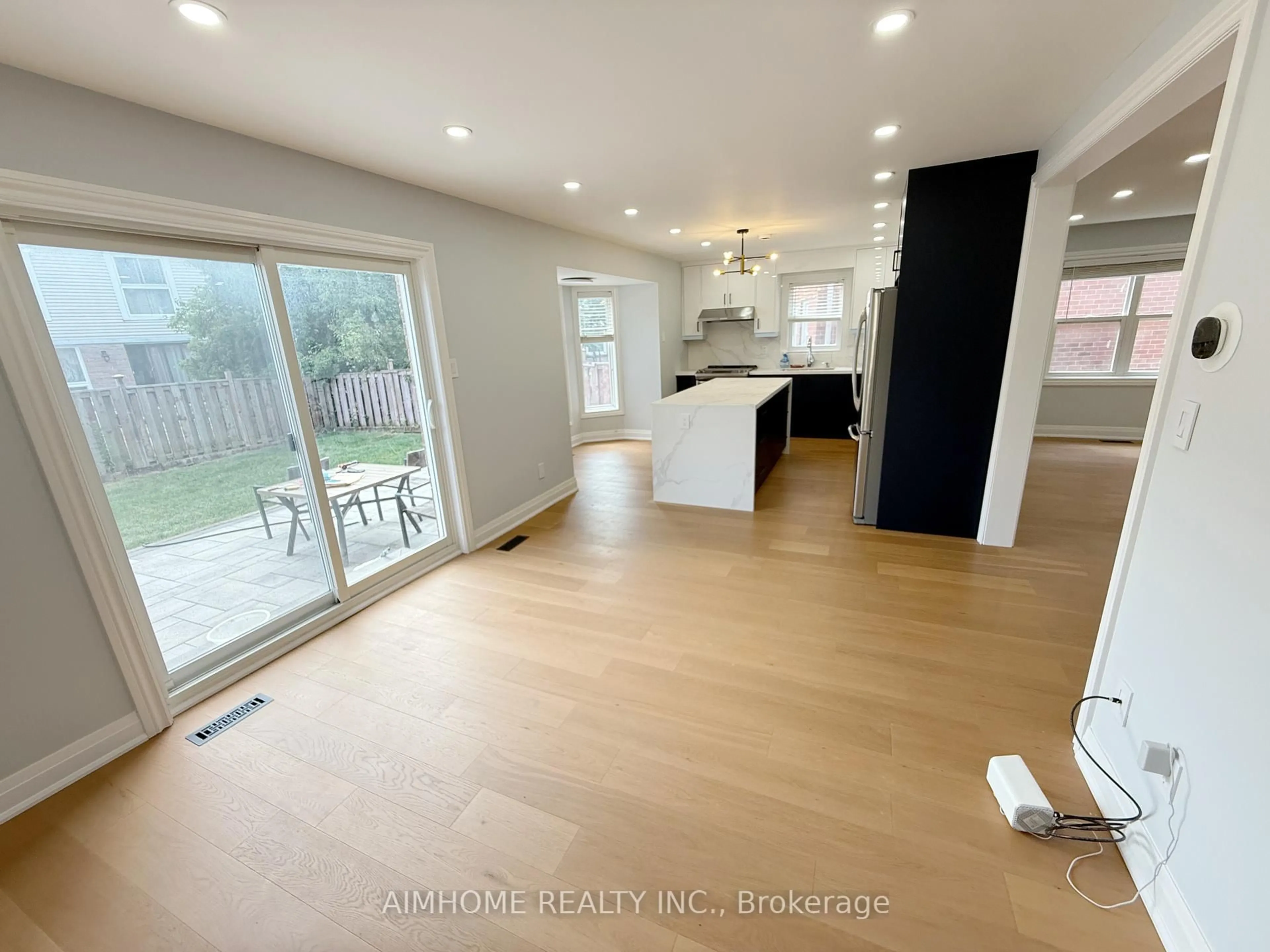 Open concept kitchen, unknown for 180 Port Royal Tr, Toronto Ontario M1V 2X7