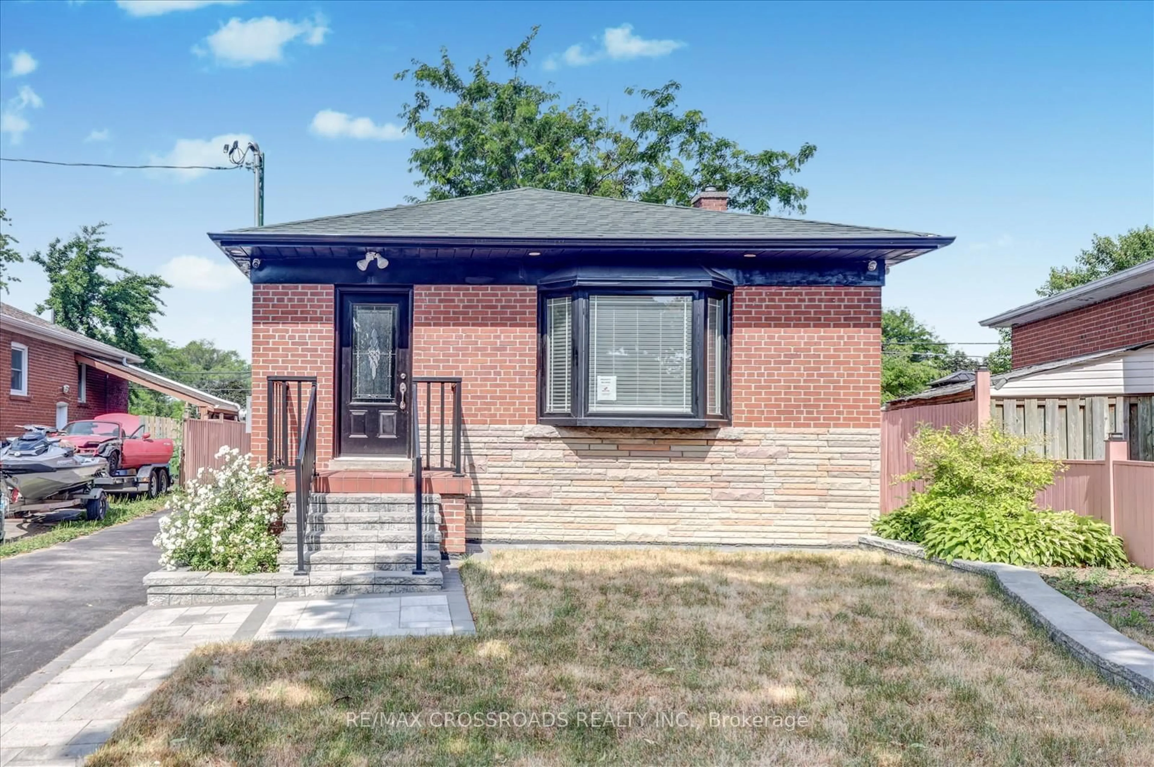 Home with brick exterior material, street for 31 Benlight Cres, Toronto Ontario M1H 1P4