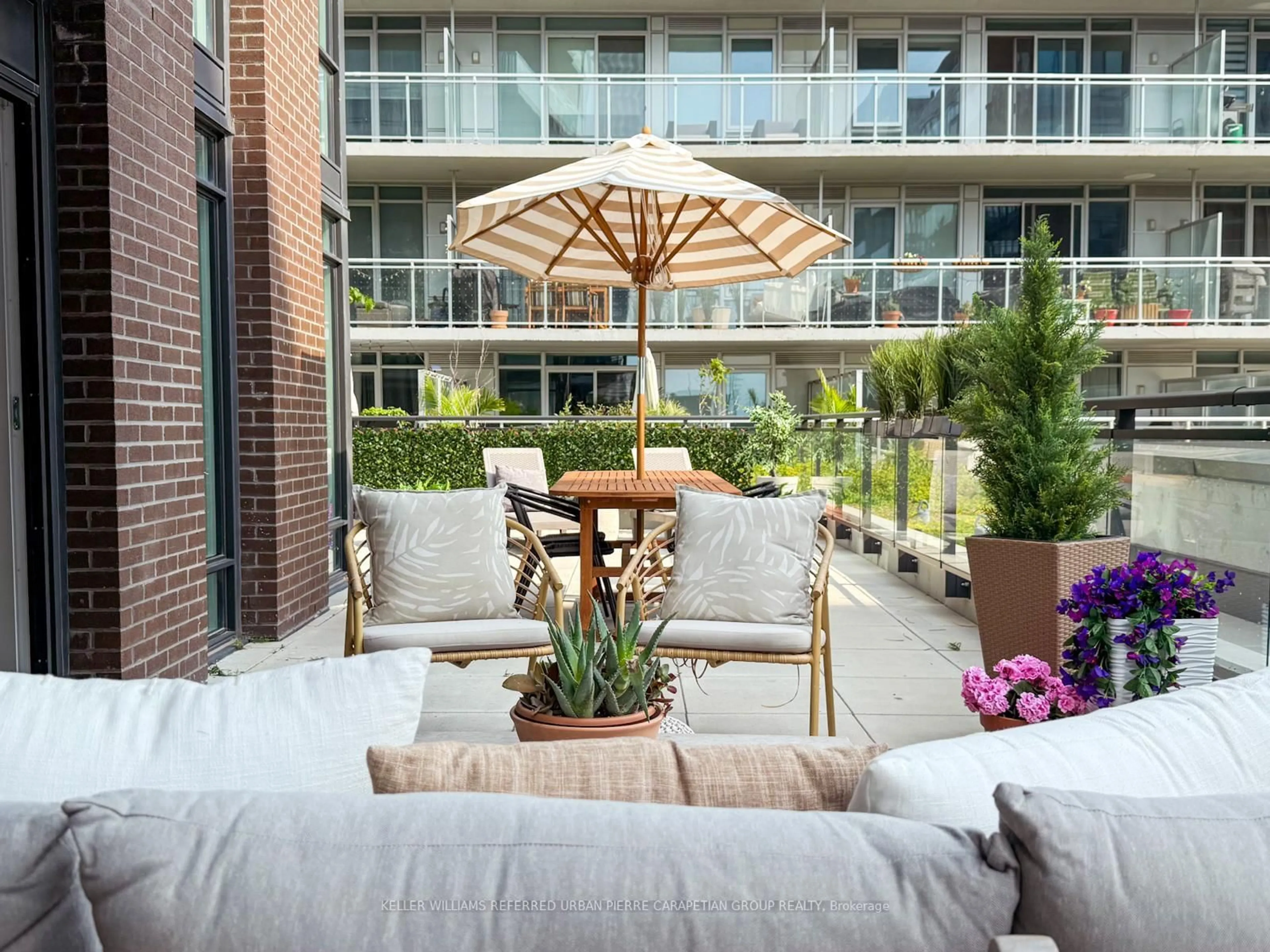 Patio, street for 45 Baseball St #208, Toronto Ontario M4M 0H1