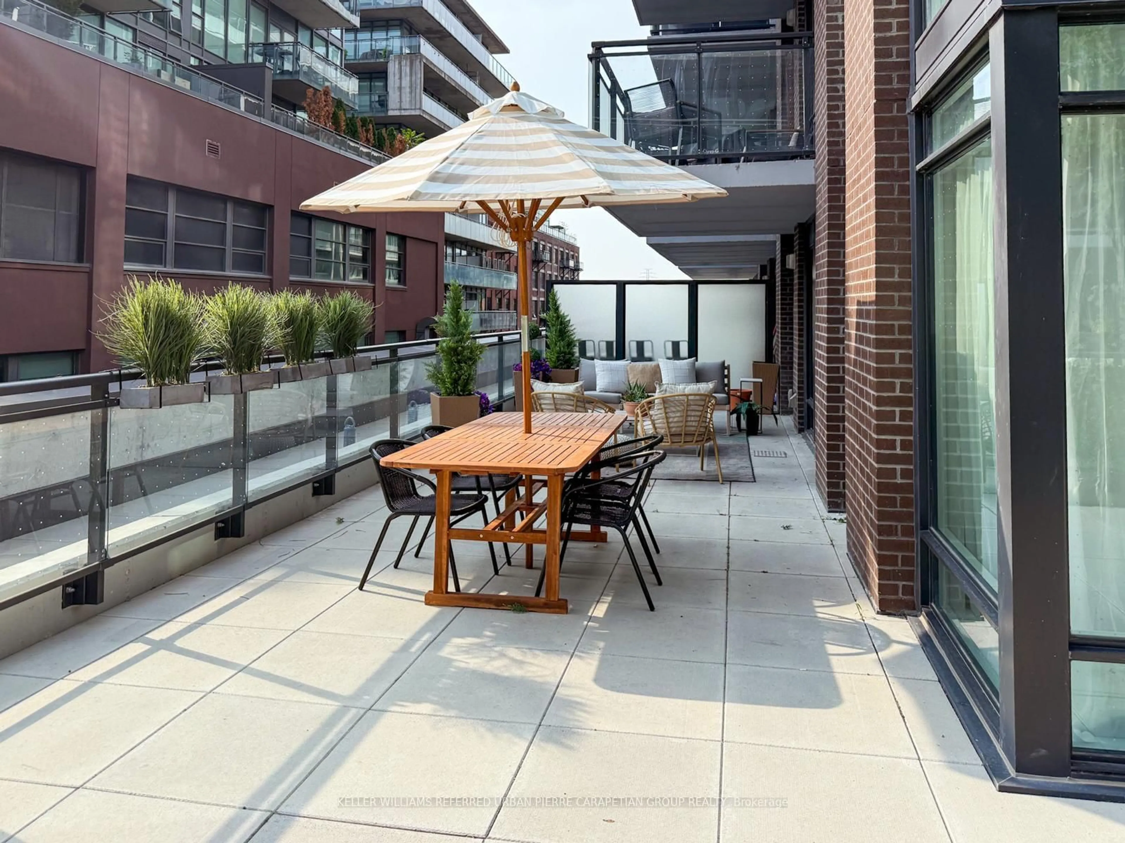 Patio, street for 45 Baseball St #208, Toronto Ontario M4M 0H1
