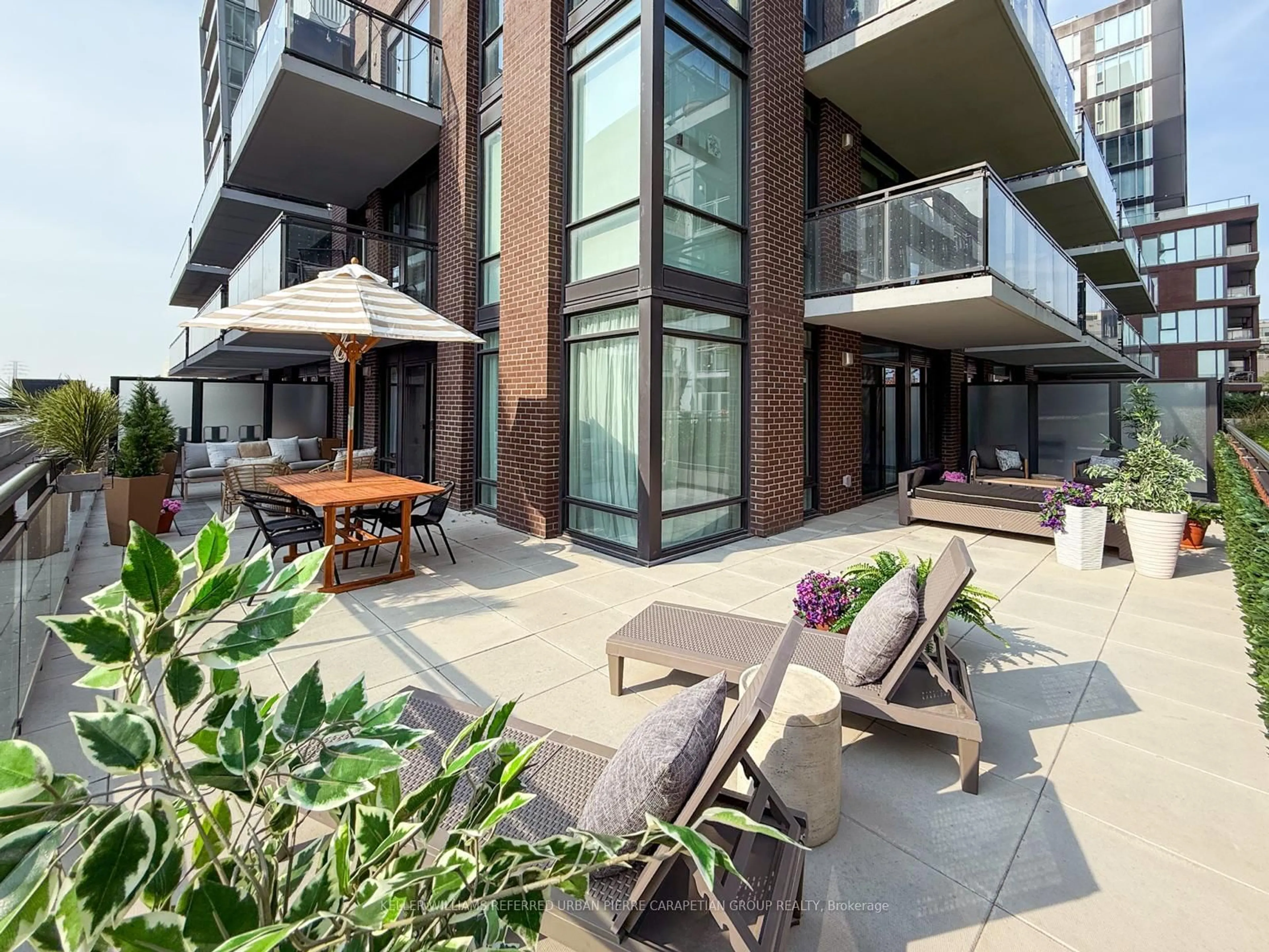 Patio, street for 45 Baseball St #208, Toronto Ontario M4M 0H1