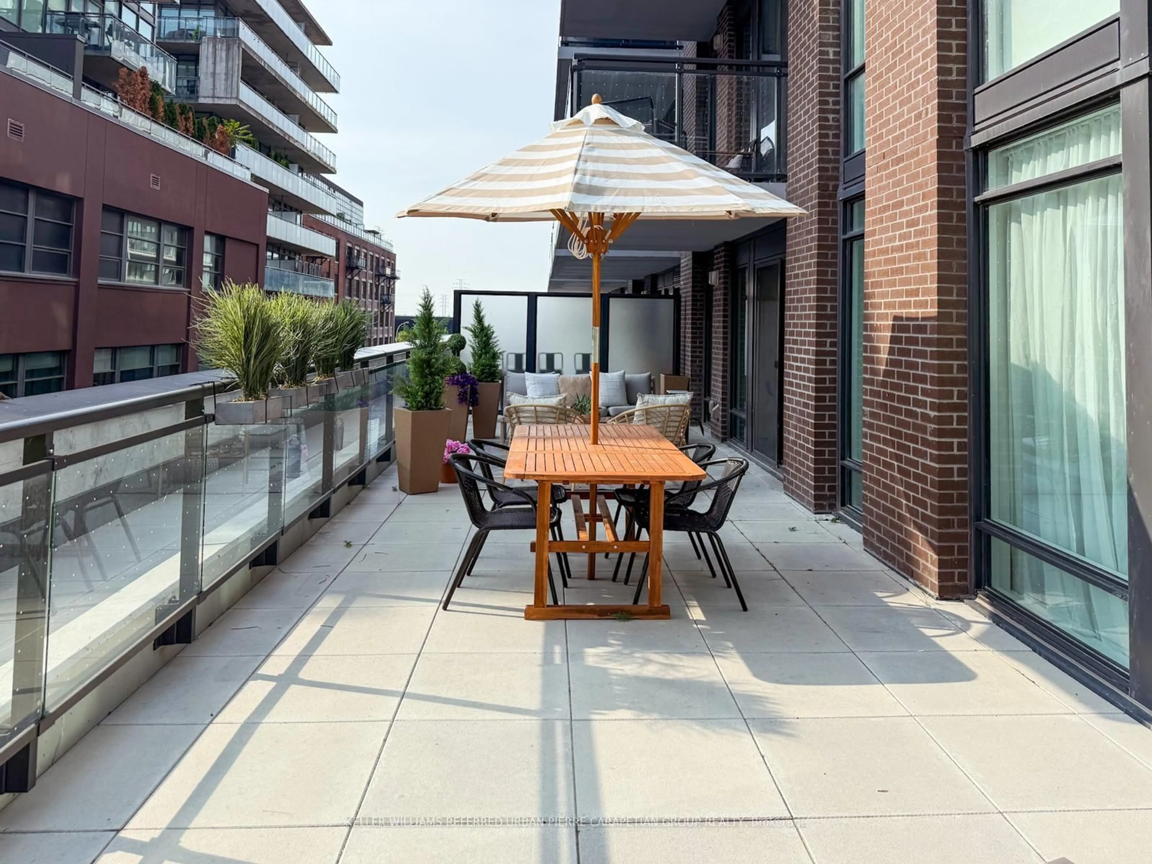 Patio, street for 45 Baseball St #208, Toronto Ontario M4M 0H1