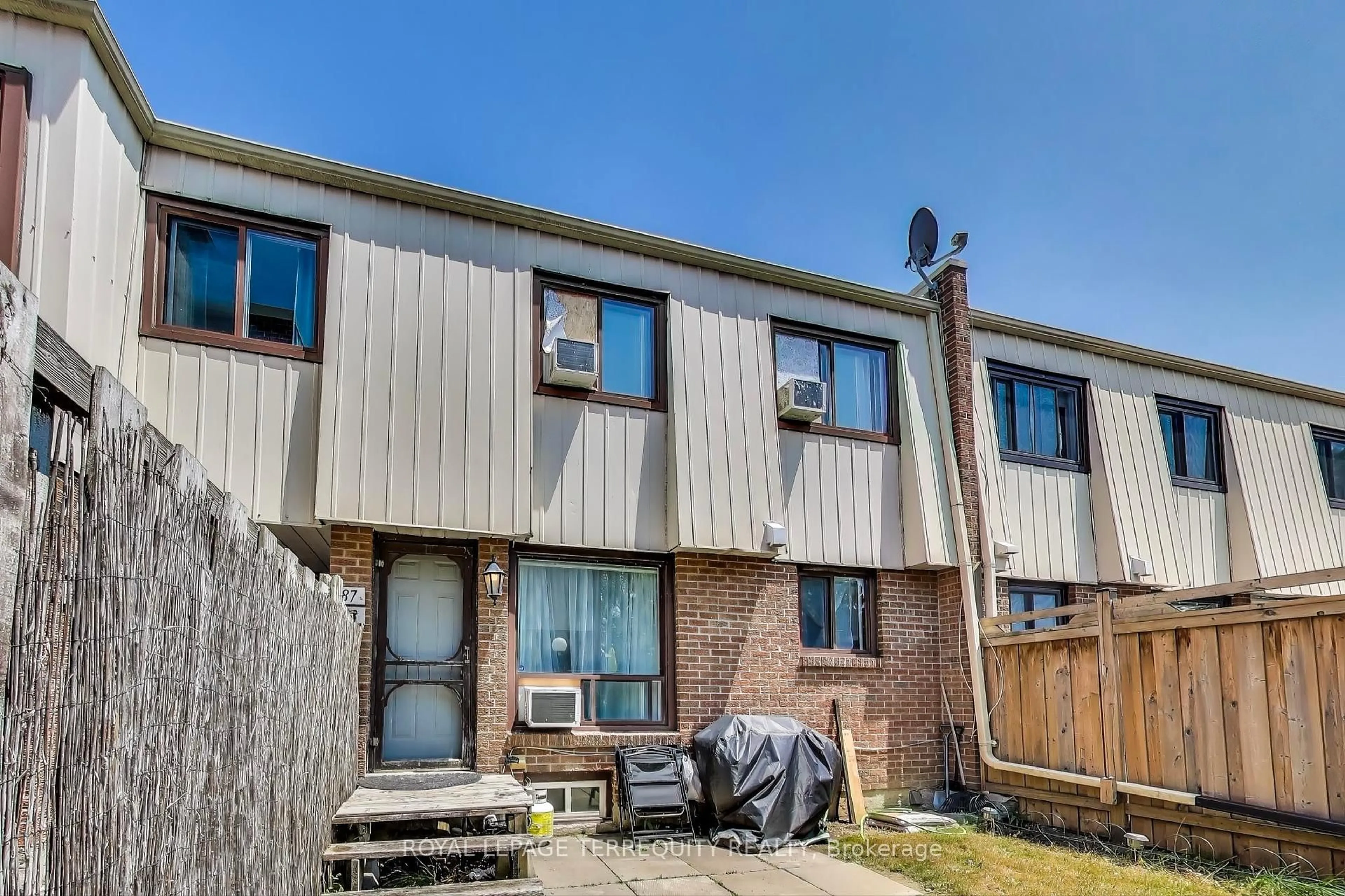 Unknown for 1100 Oxford St #88, Oshawa Ontario L1J 6G4