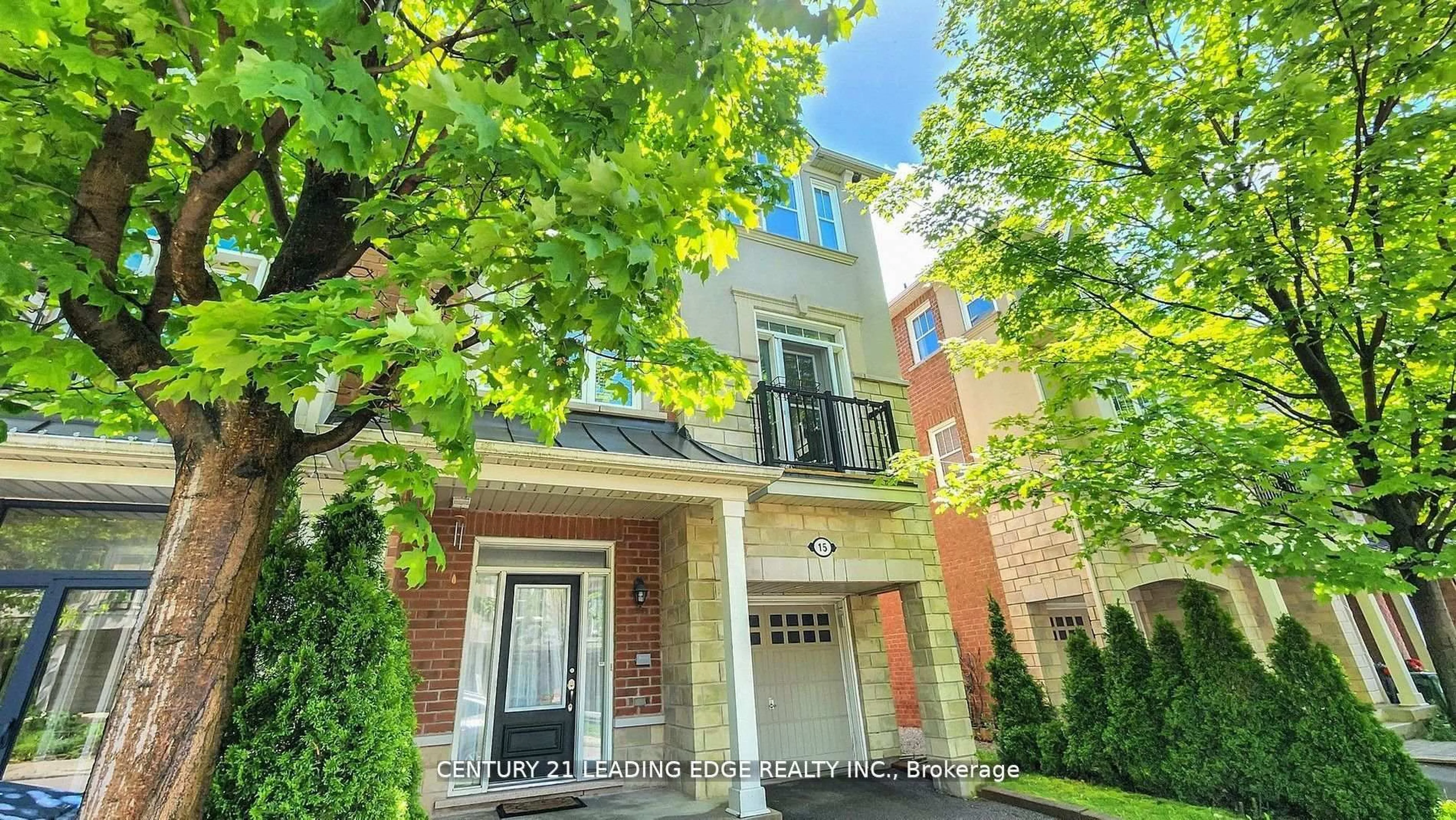 Home with brick exterior material, street for 15 Yates Ave, Toronto Ontario M1L 0C7
