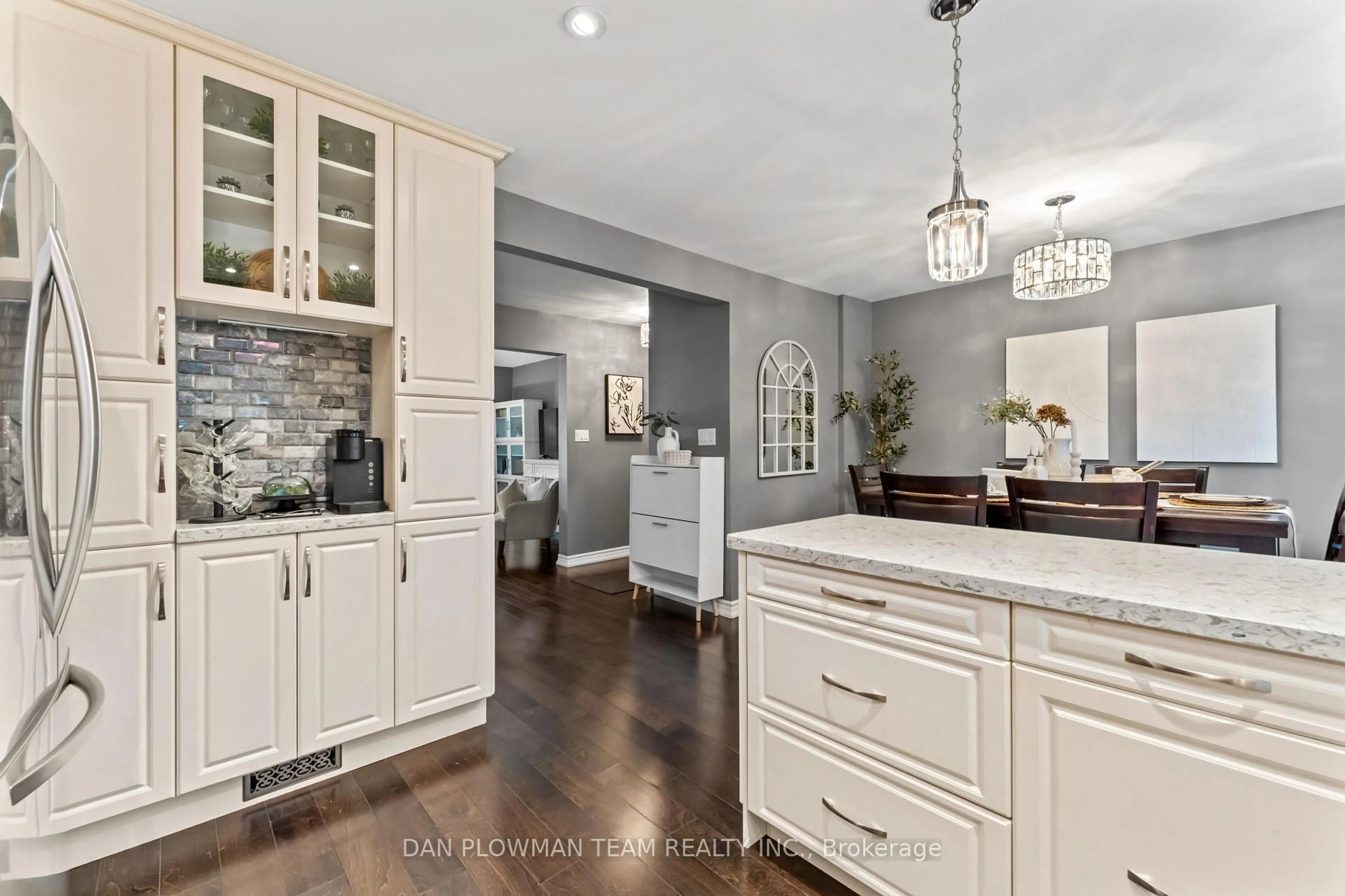 Open concept kitchen, ceramic/tile floor for 1241 Eldorado Ave, Oshawa Ontario L1K 1H8
