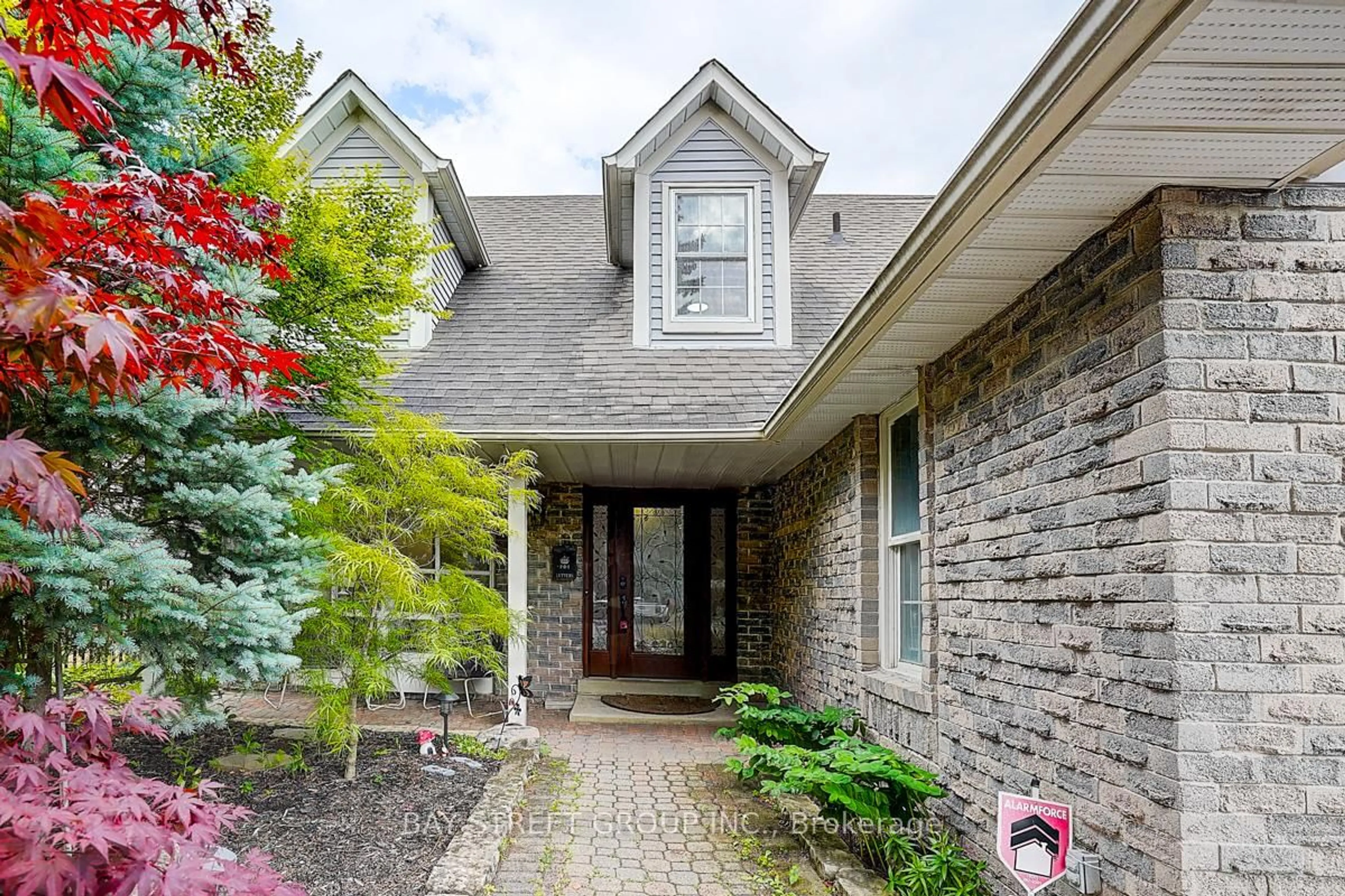 Home with brick exterior material, street for 342 REGAL BRIAR St, Whitby Ontario L1N 6N1