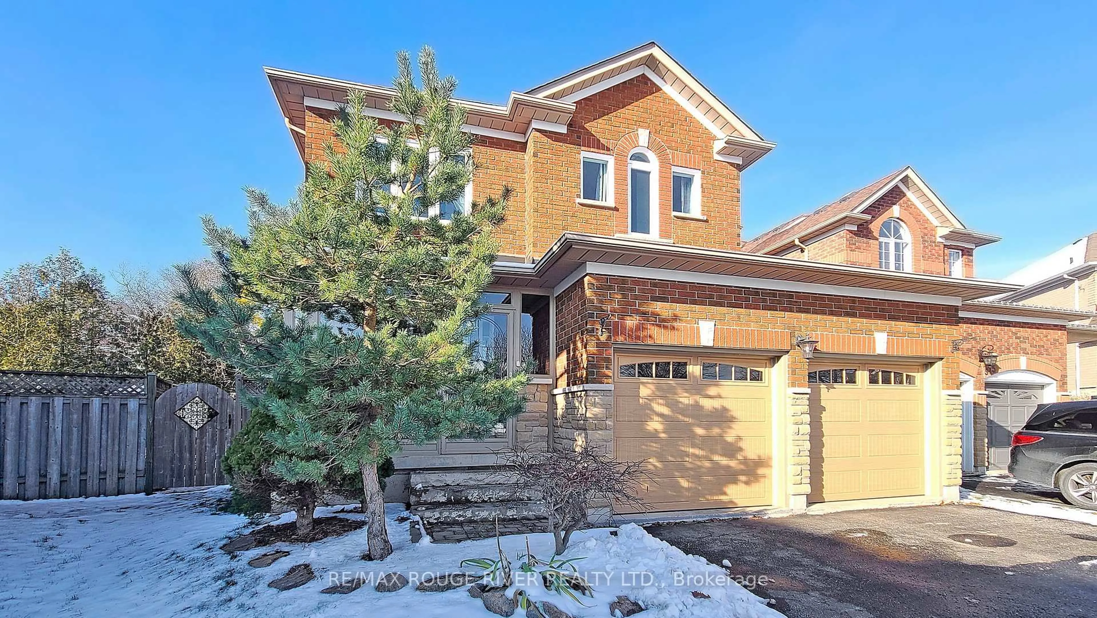 Home with brick exterior material, street for 913 Wingarden Cres, Pickering Ontario L1V 7C5