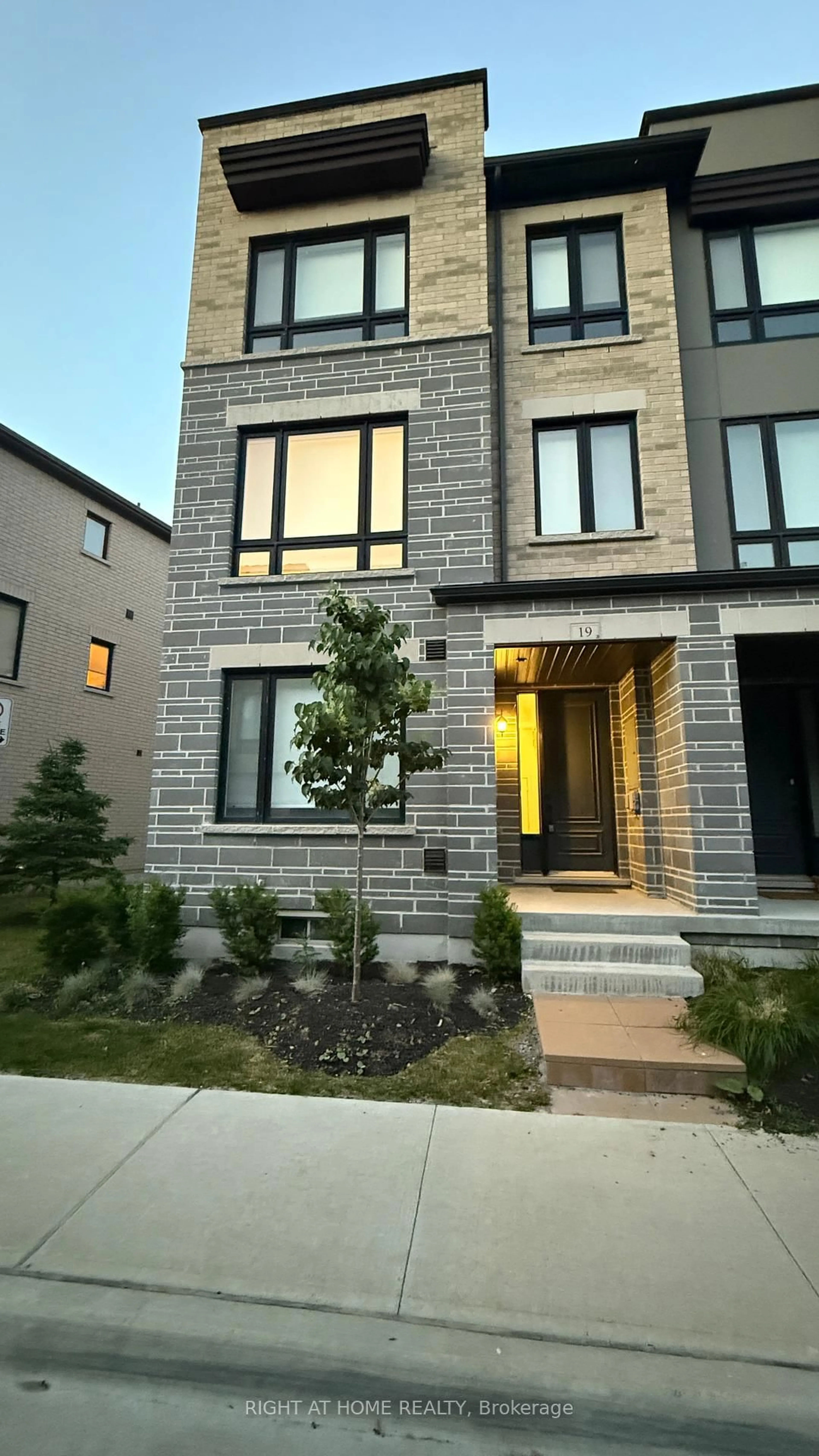 Home with brick exterior material, street for 19 Steamboat Way, Whitby Ontario L1N 0M6