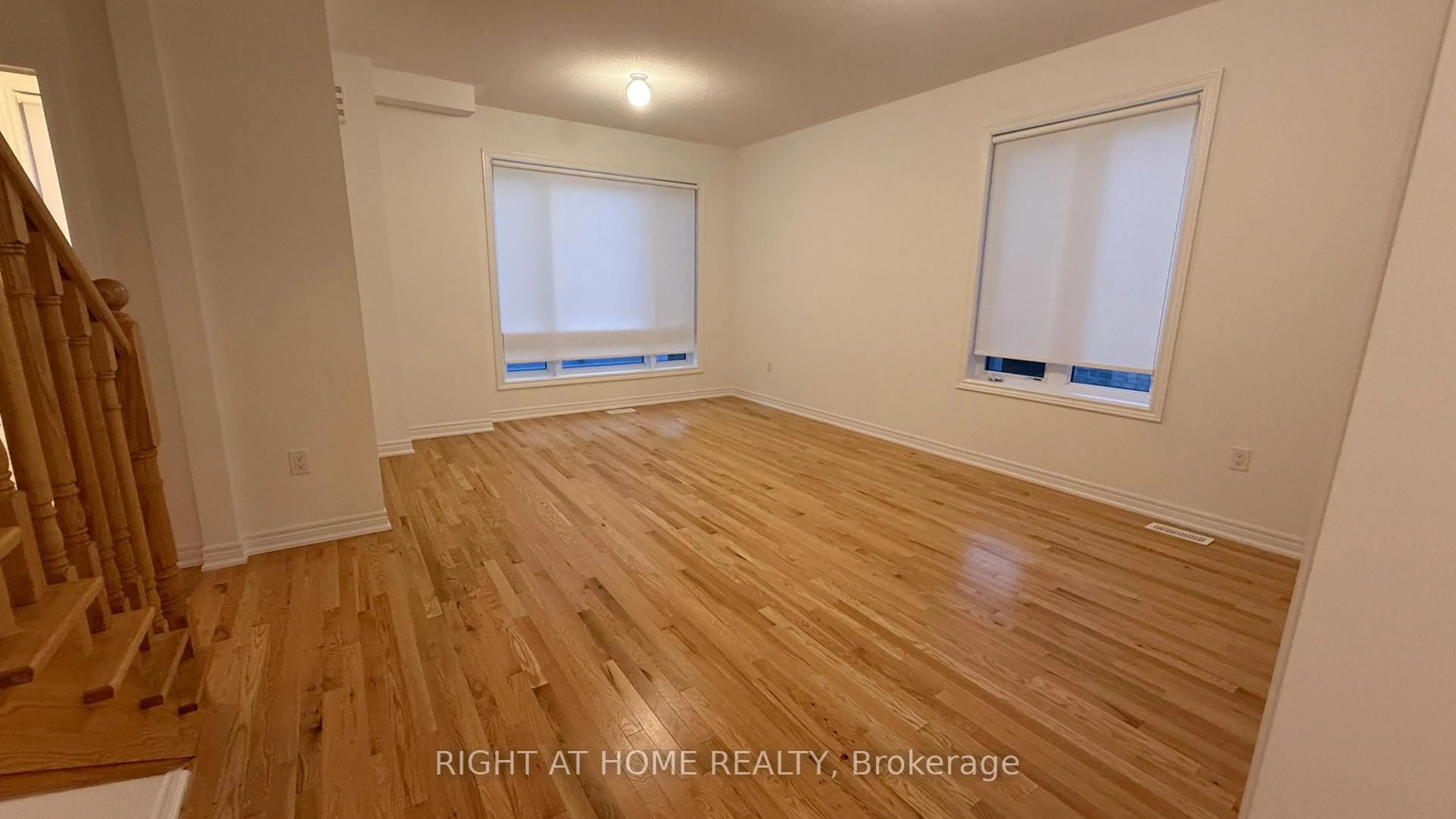 A pic of a room for 19 Steamboat Way, Whitby Ontario L1N 0M6