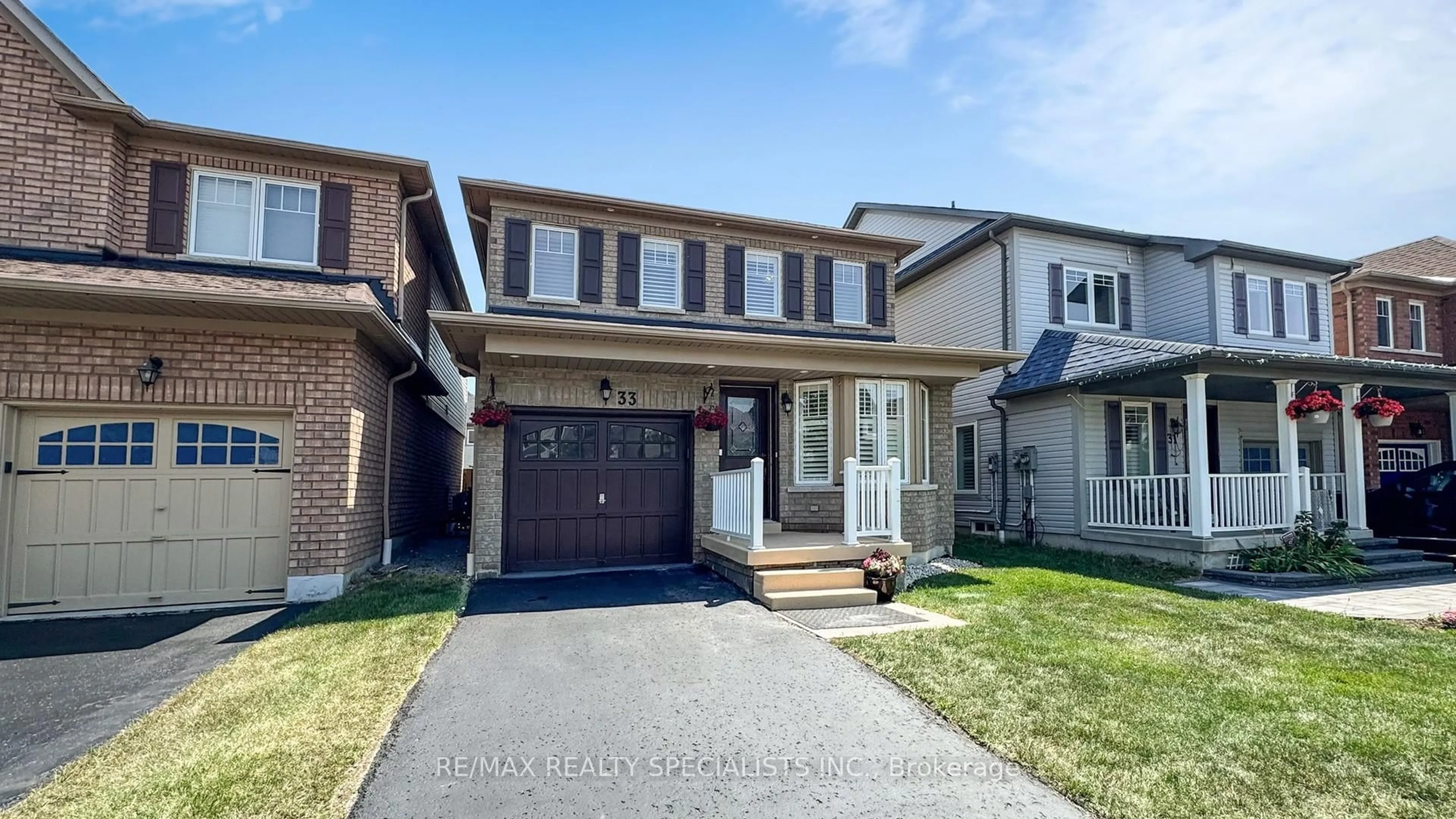 Home with brick exterior material, street for 33 Donlevy Cres, Whitby Ontario L1R 0B9
