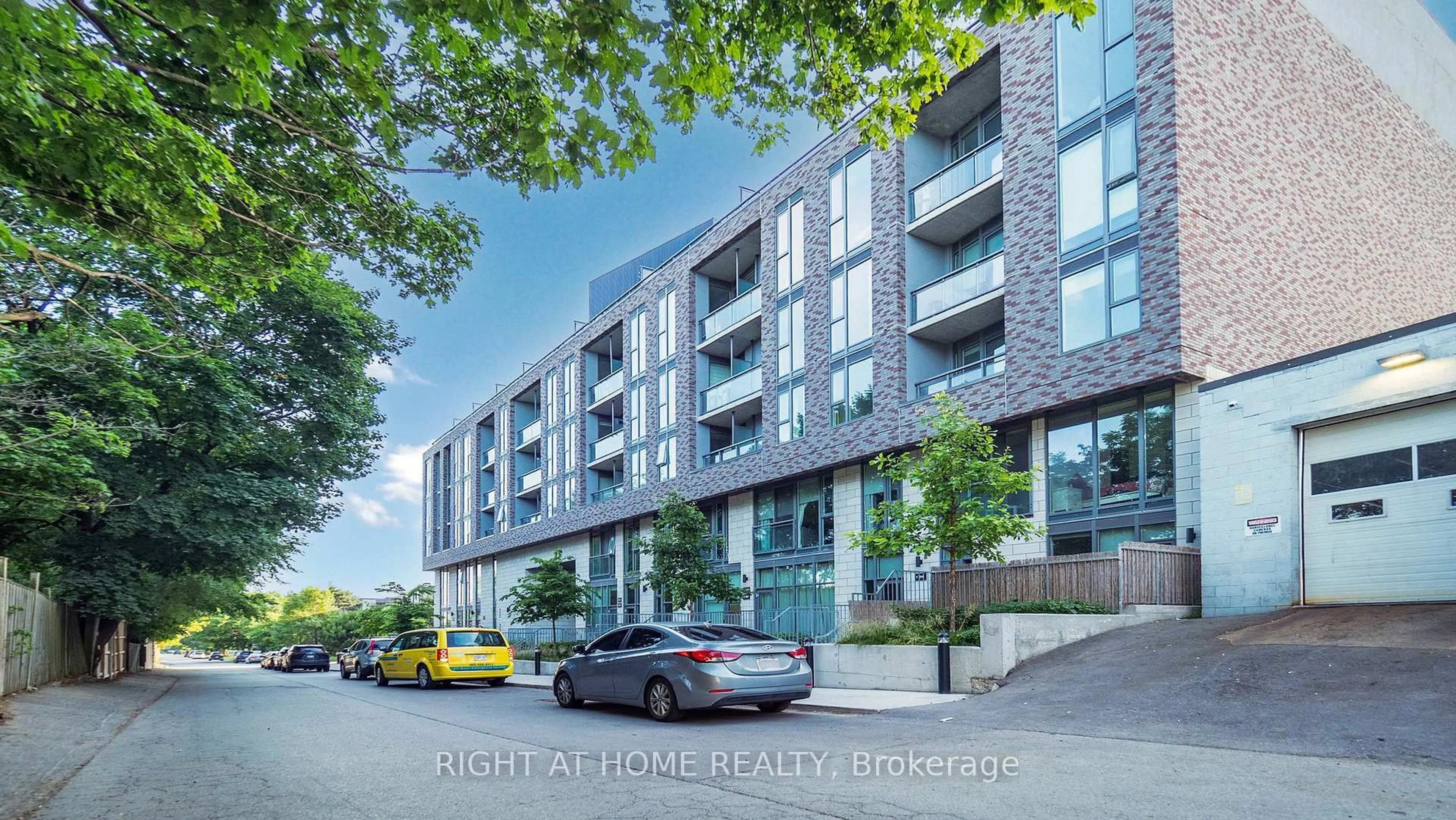 A pic from outside/outdoor area/front of a property/back of a property/a pic from drone, unknown for 90 Glen Everest Rd #526, Toronto Ontario M1N 0C3