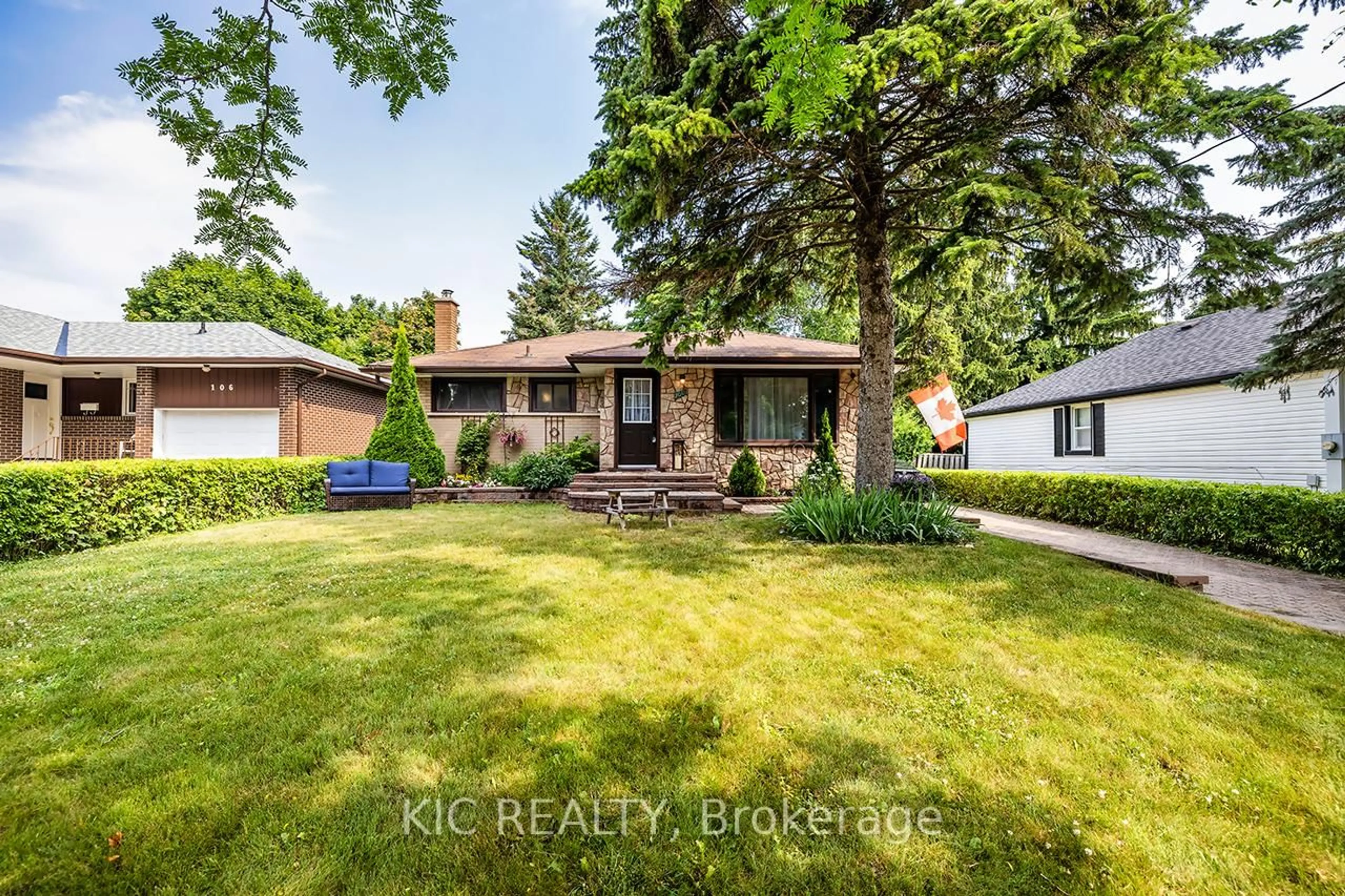 Unknown for 100 Kawartha Ave, Oshawa Ontario L1H 3Y9