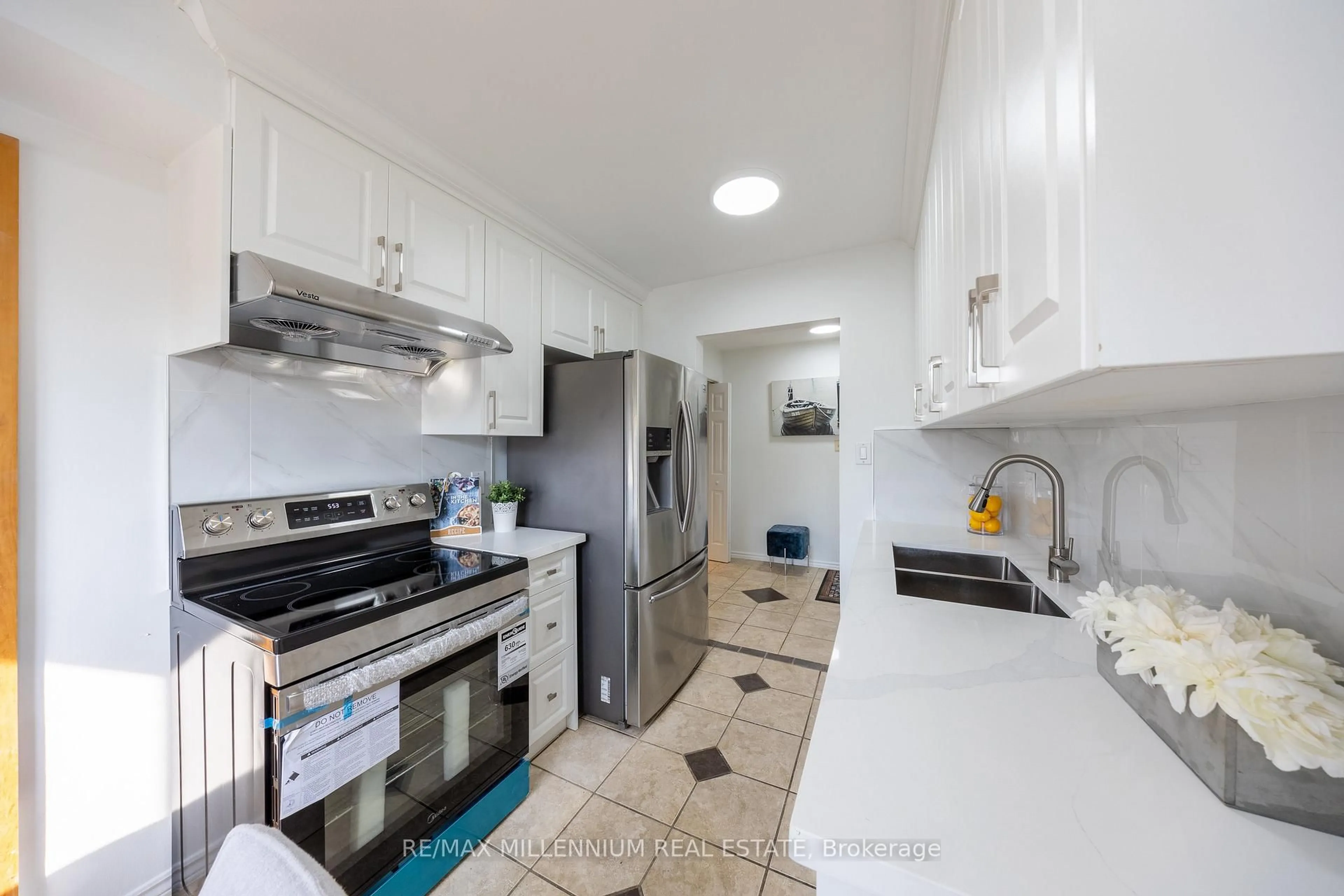 Standard kitchen, ceramic/tile floor for 120 Nonquon Rd #151, Oshawa Ontario L1G 7E6