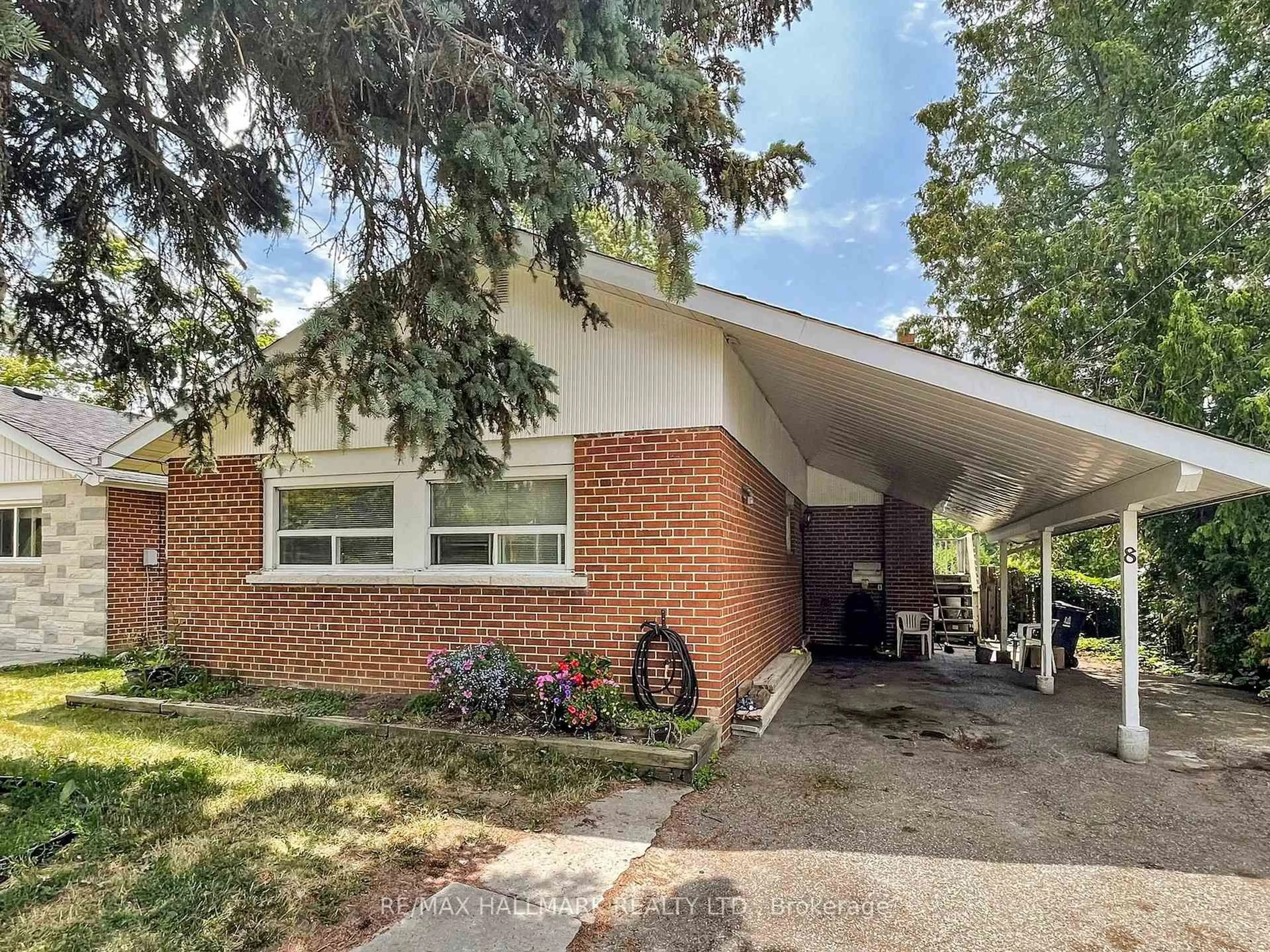 Home with brick exterior material, street for 8 Northfield Rd, Toronto Ontario M1G 2H4