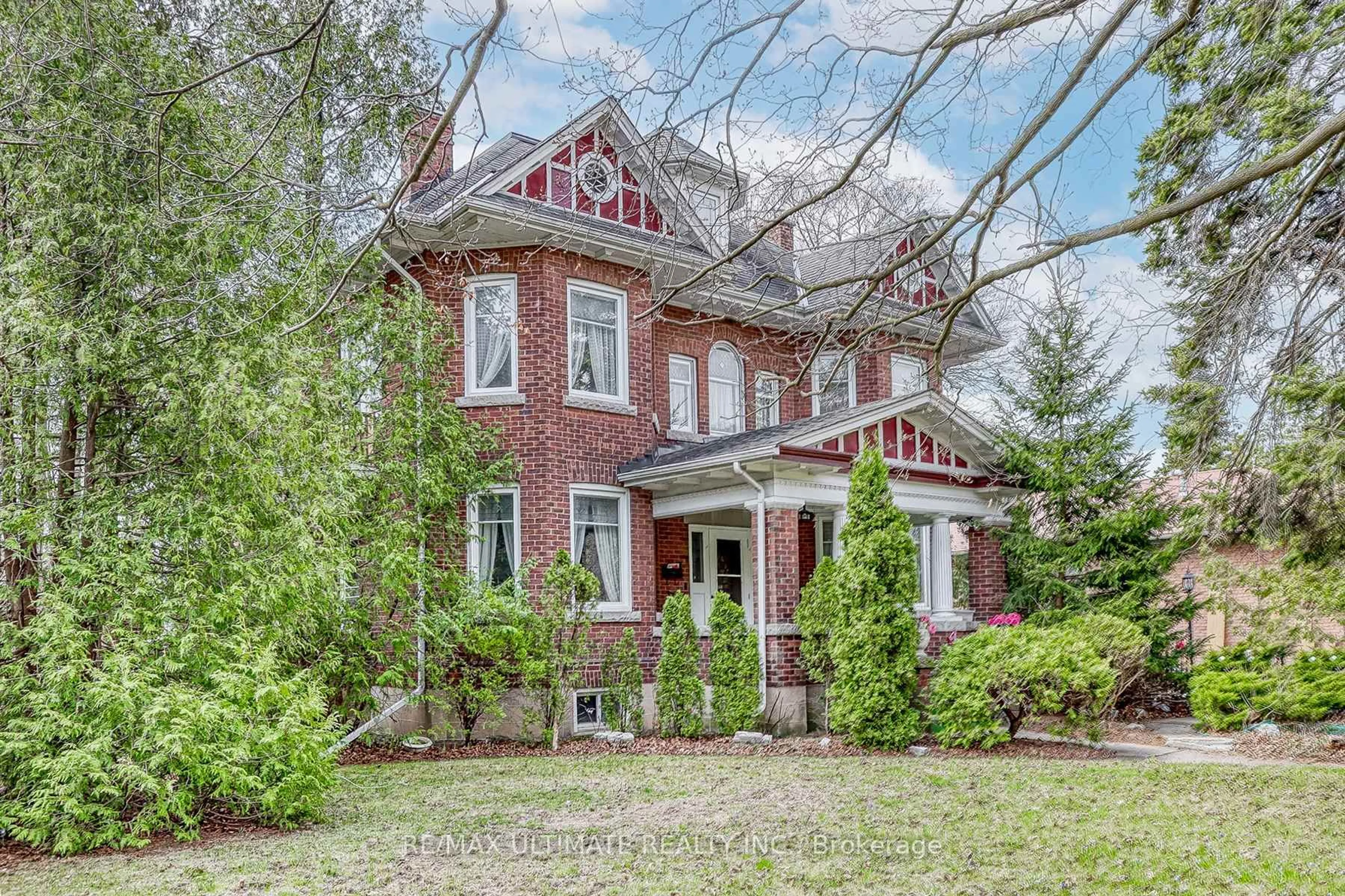Home with brick exterior material, street for 456 manse Rd, Toronto Ontario M1E 3V8