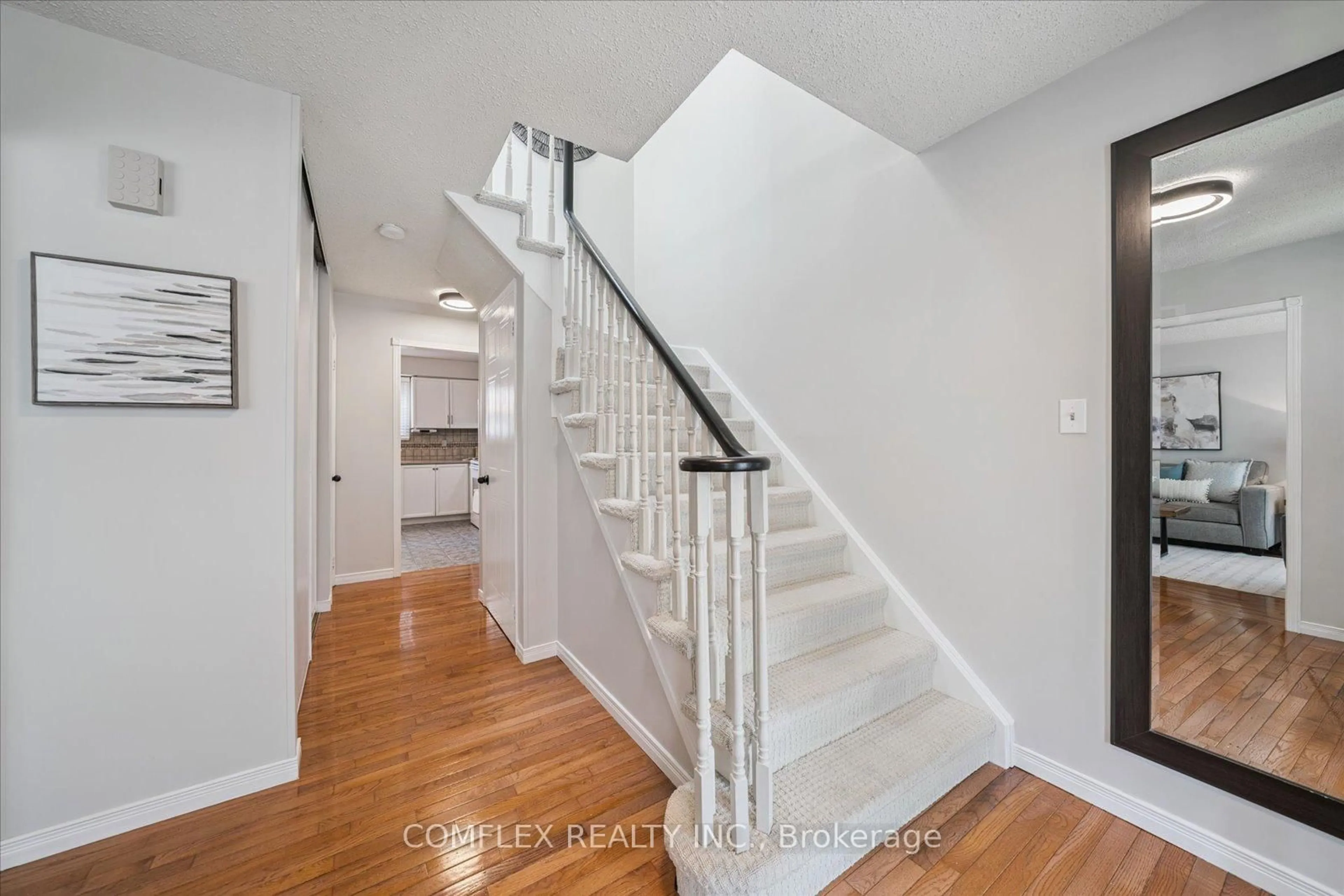 Stairs for 66 Cherry Blossom Cres, Clarington Ontario L1E 1G6