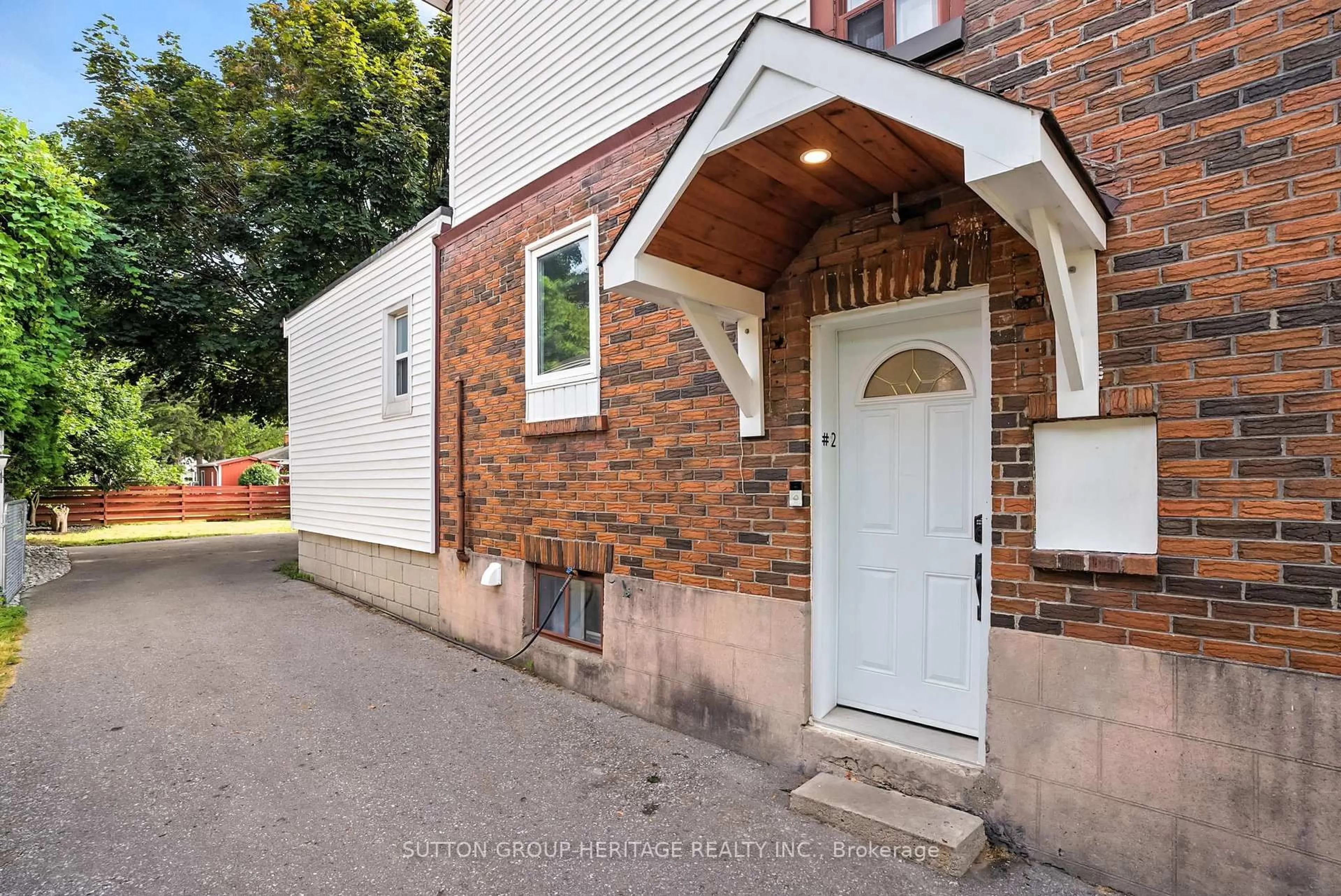 Unknown for 441 Miller Ave #1 & #2, Oshawa Ontario L1J 2S8