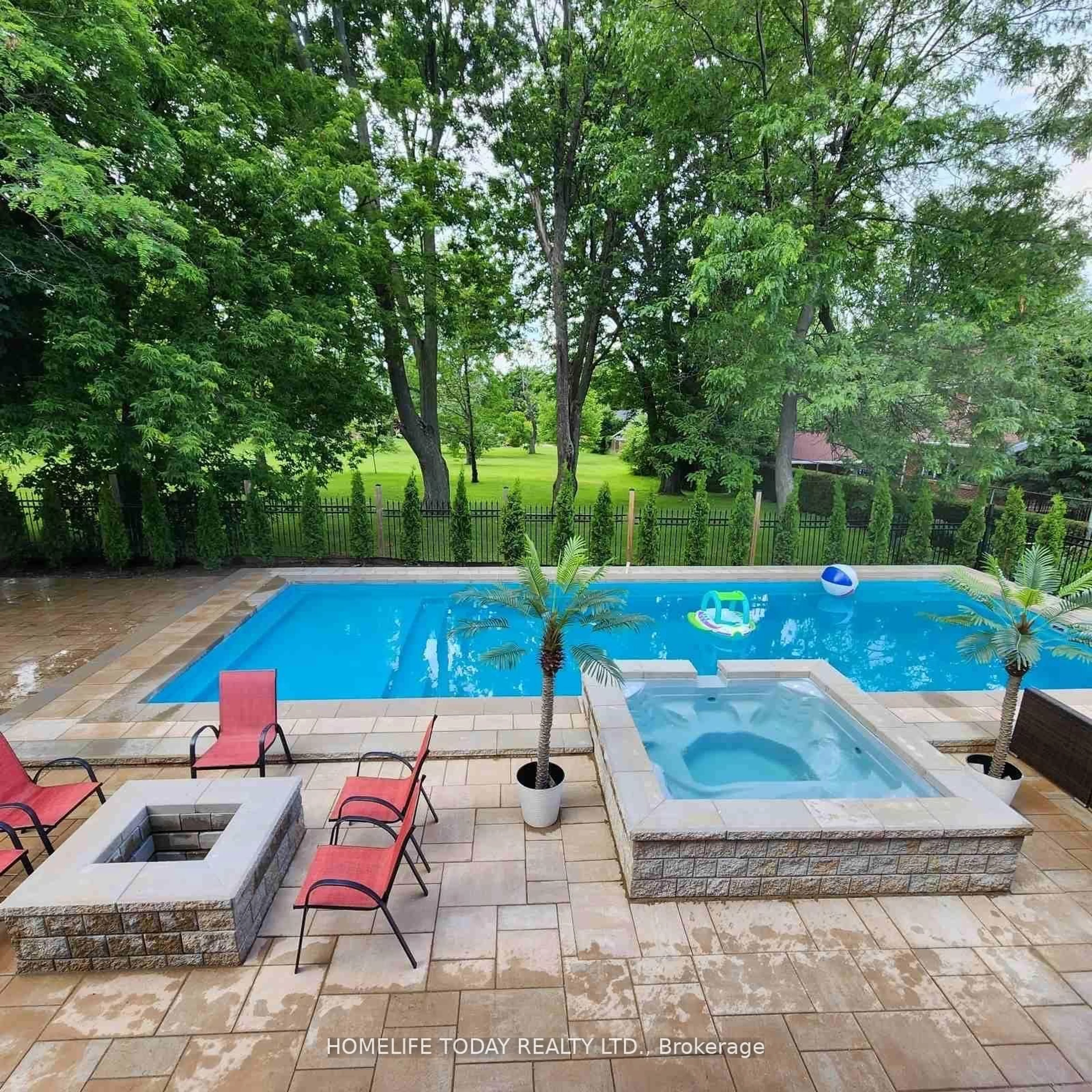 Pool for 20 Chatterton Blvd, Toronto Ontario M1M 2G2