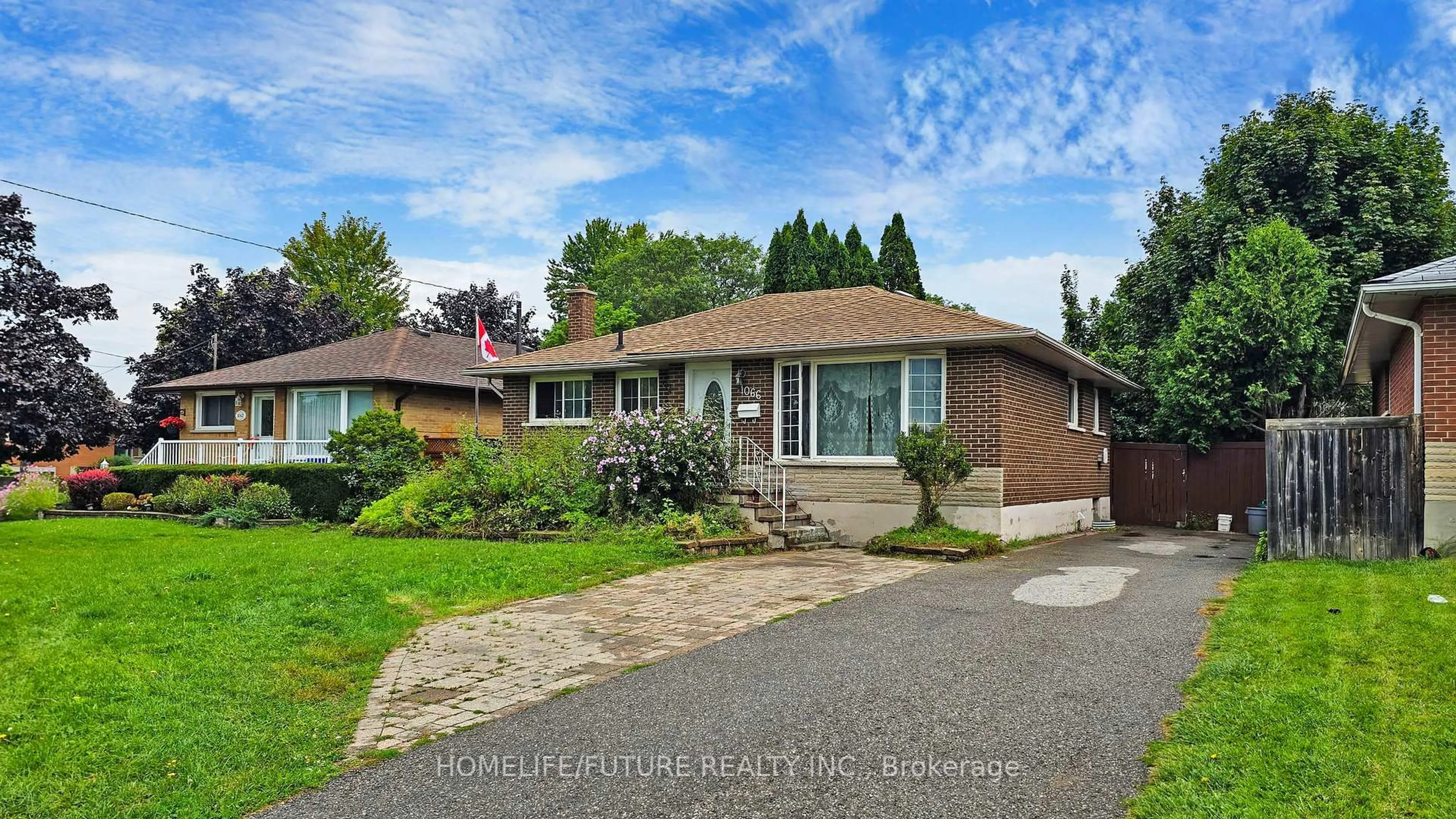 Unknown for 1066 Olive Ave, Oshawa Ontario L1H 2T4