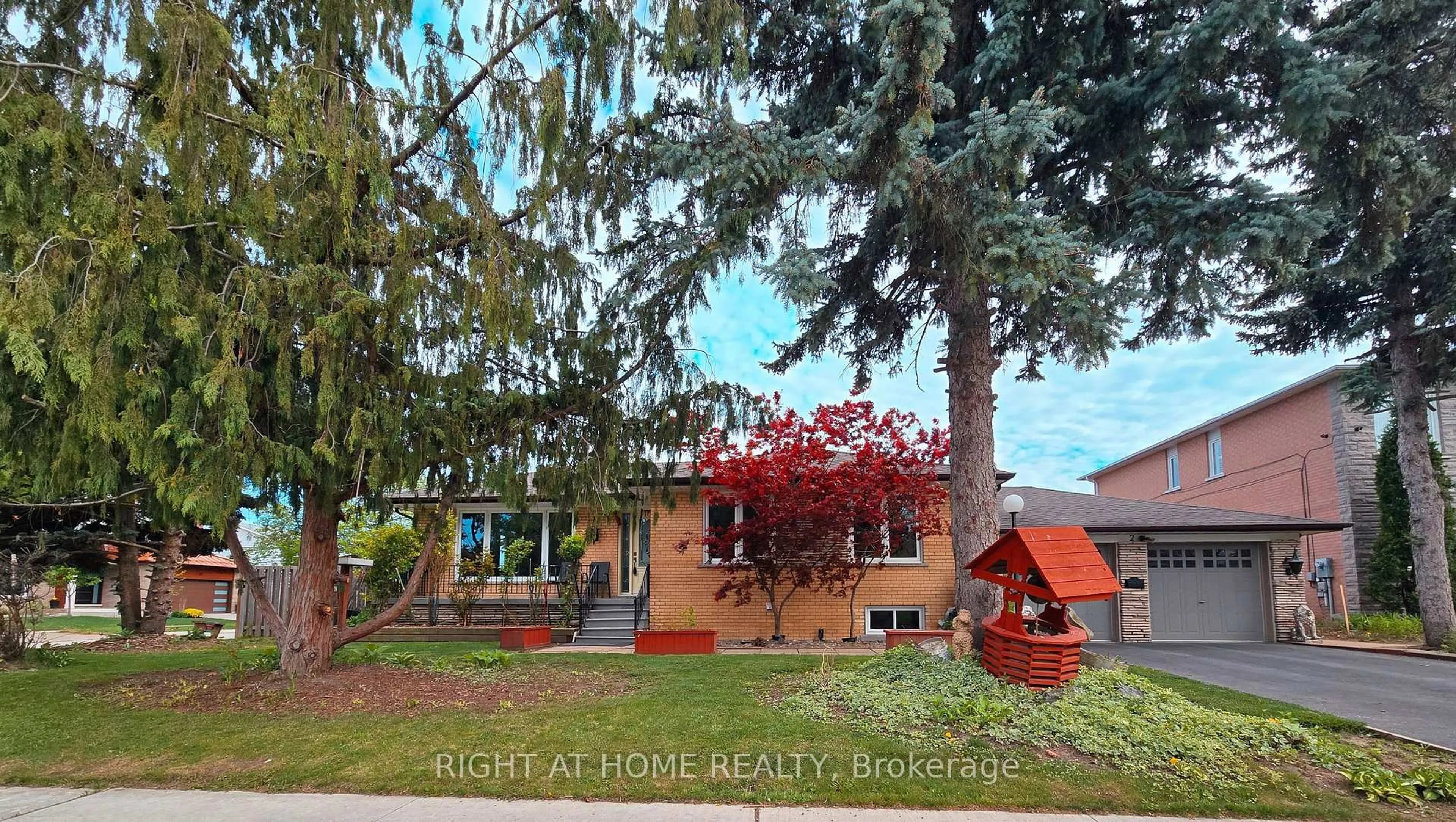 Home with brick exterior material, street for 2 Emmeline Cres, Toronto Ontario M1S 1L2