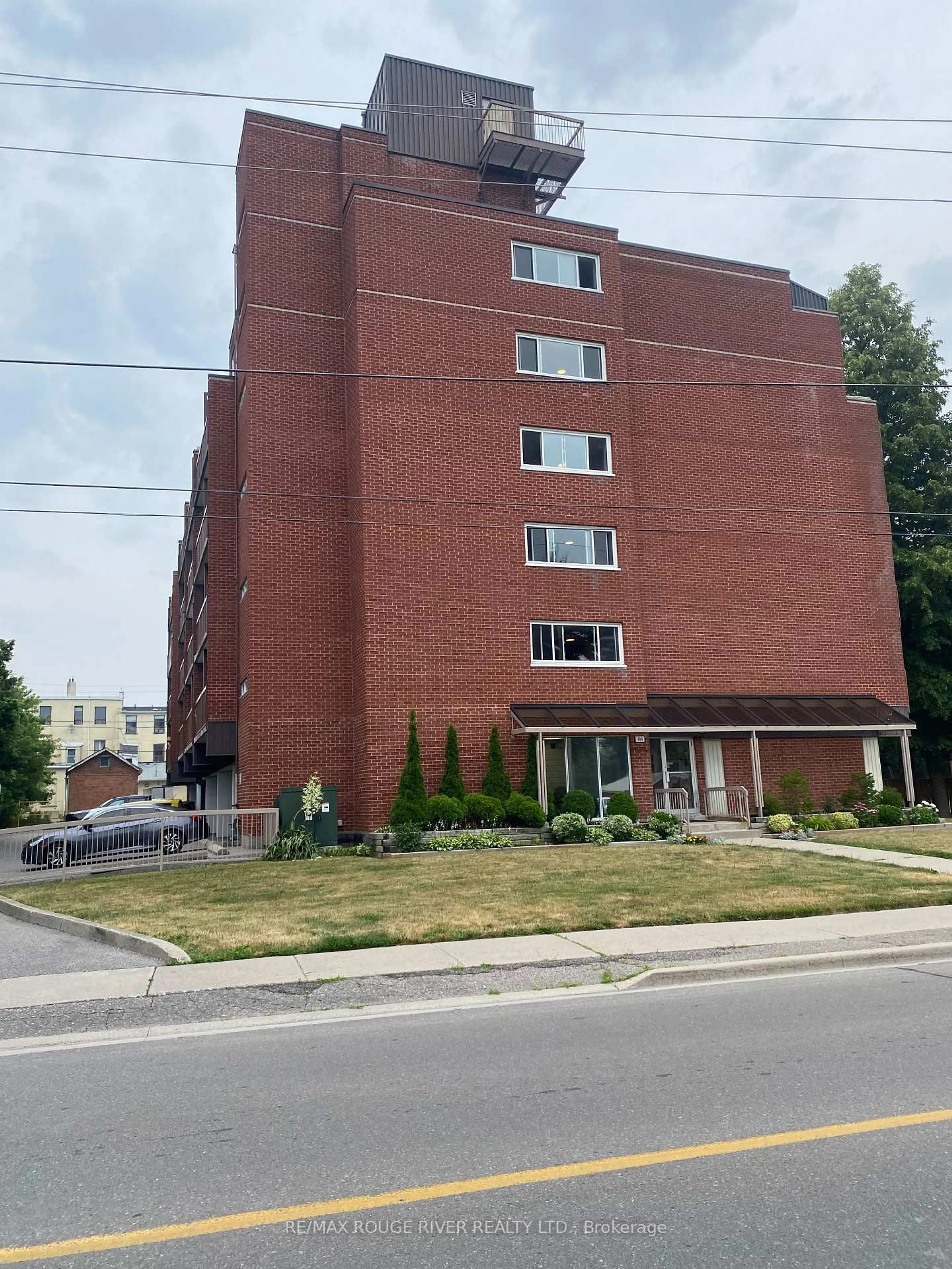 Home with brick exterior material, building for 144 Queen St #503, Clarington Ontario L1C 1M9