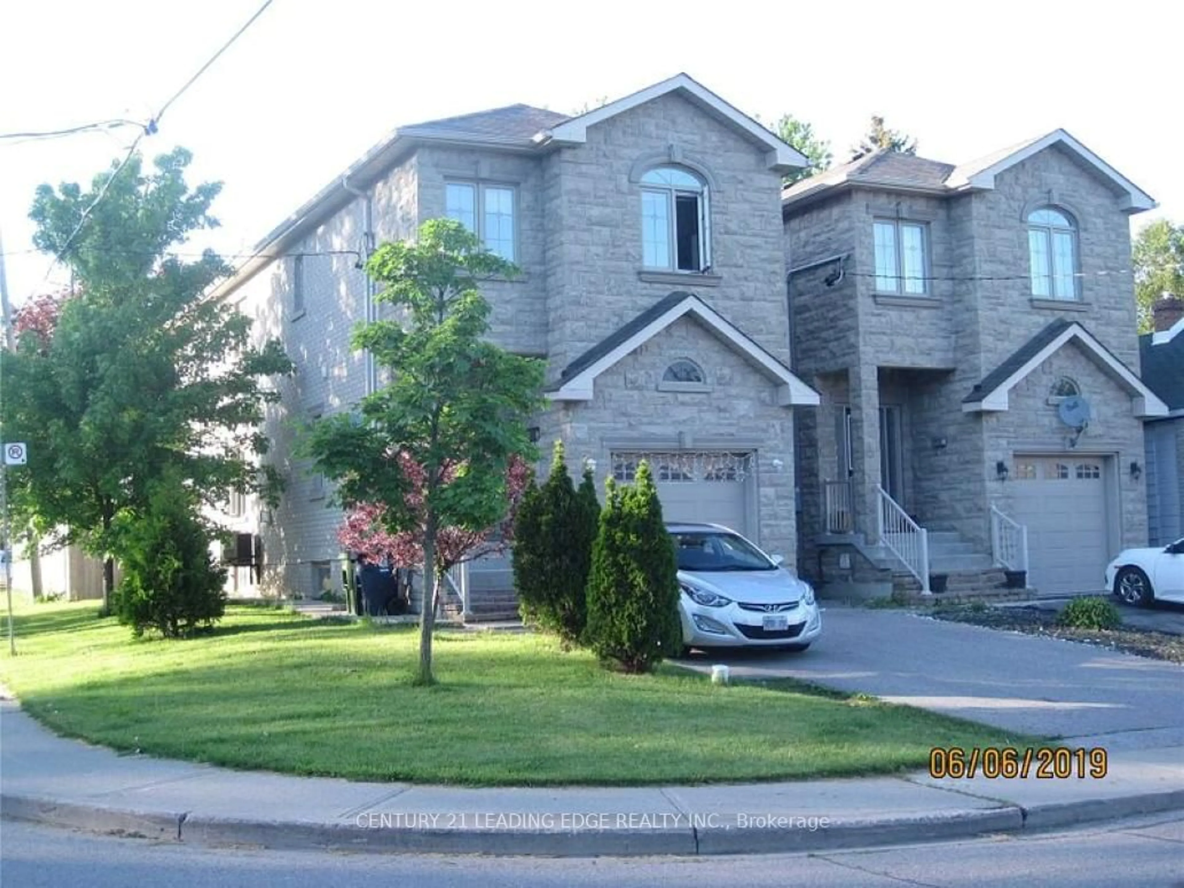 Home with brick exterior material, street for 2A Malta St, Toronto Ontario M1N 2L3