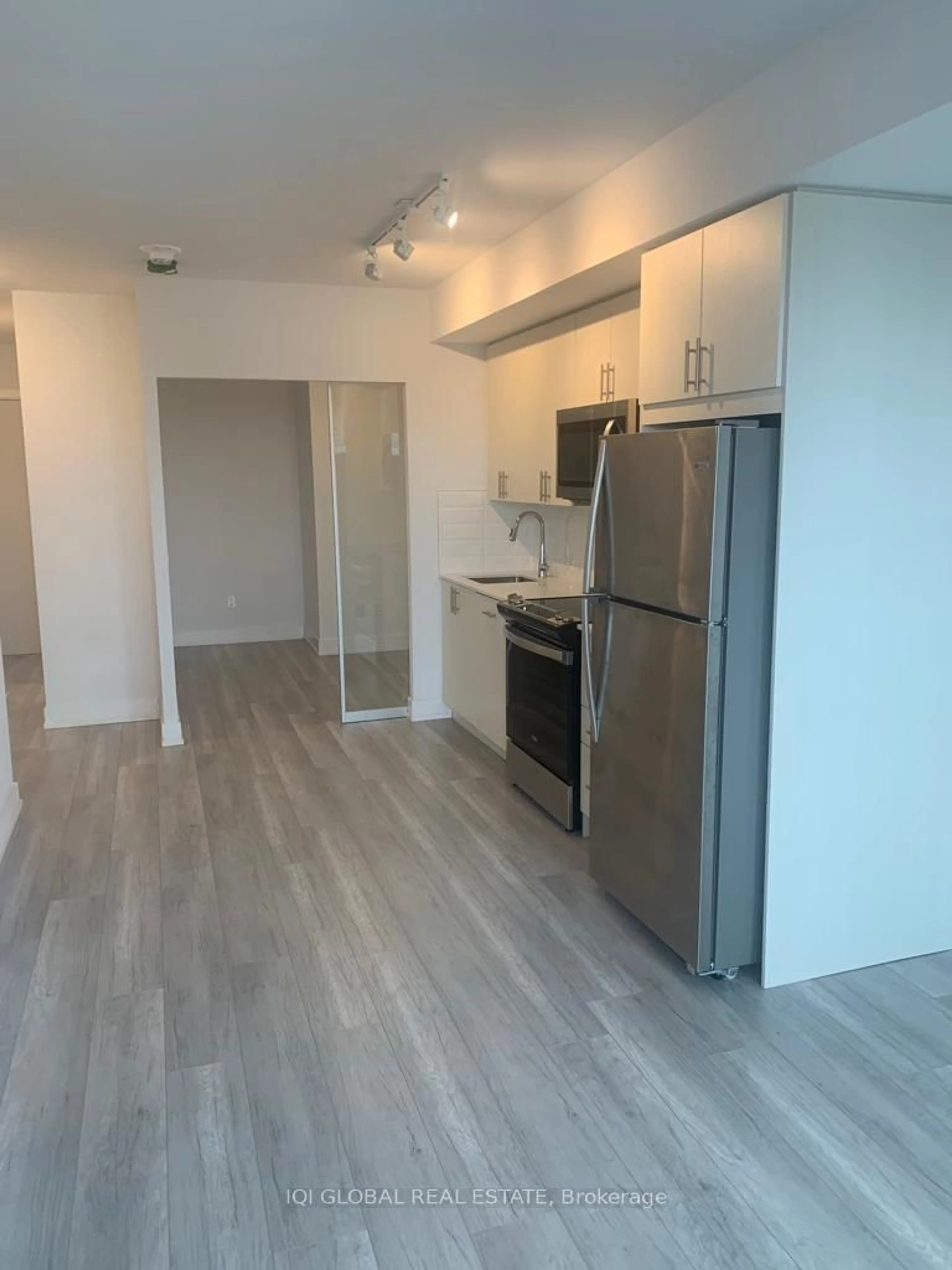Unknown for 2550 Simcoe St #1514, Oshawa Ontario L1L 0R5