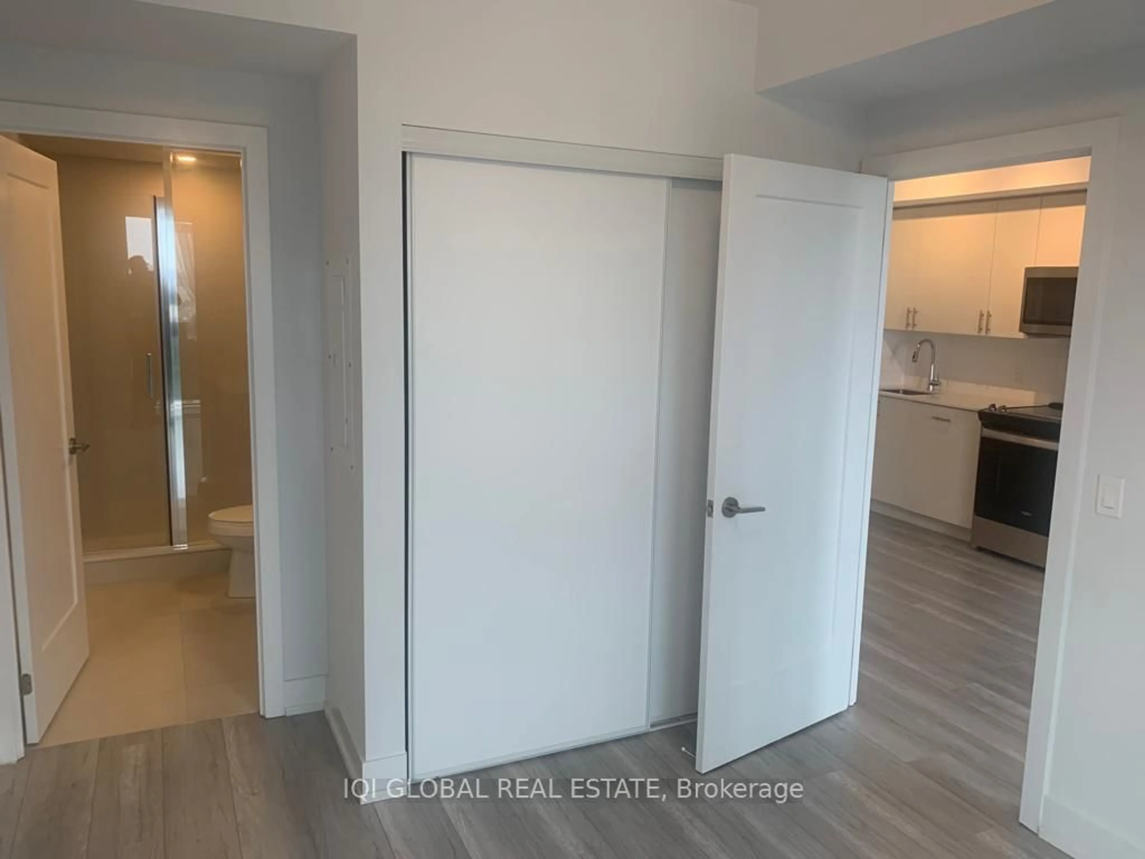 A pic of a room for 2550 Simcoe St #1514, Oshawa Ontario L1L 0R5