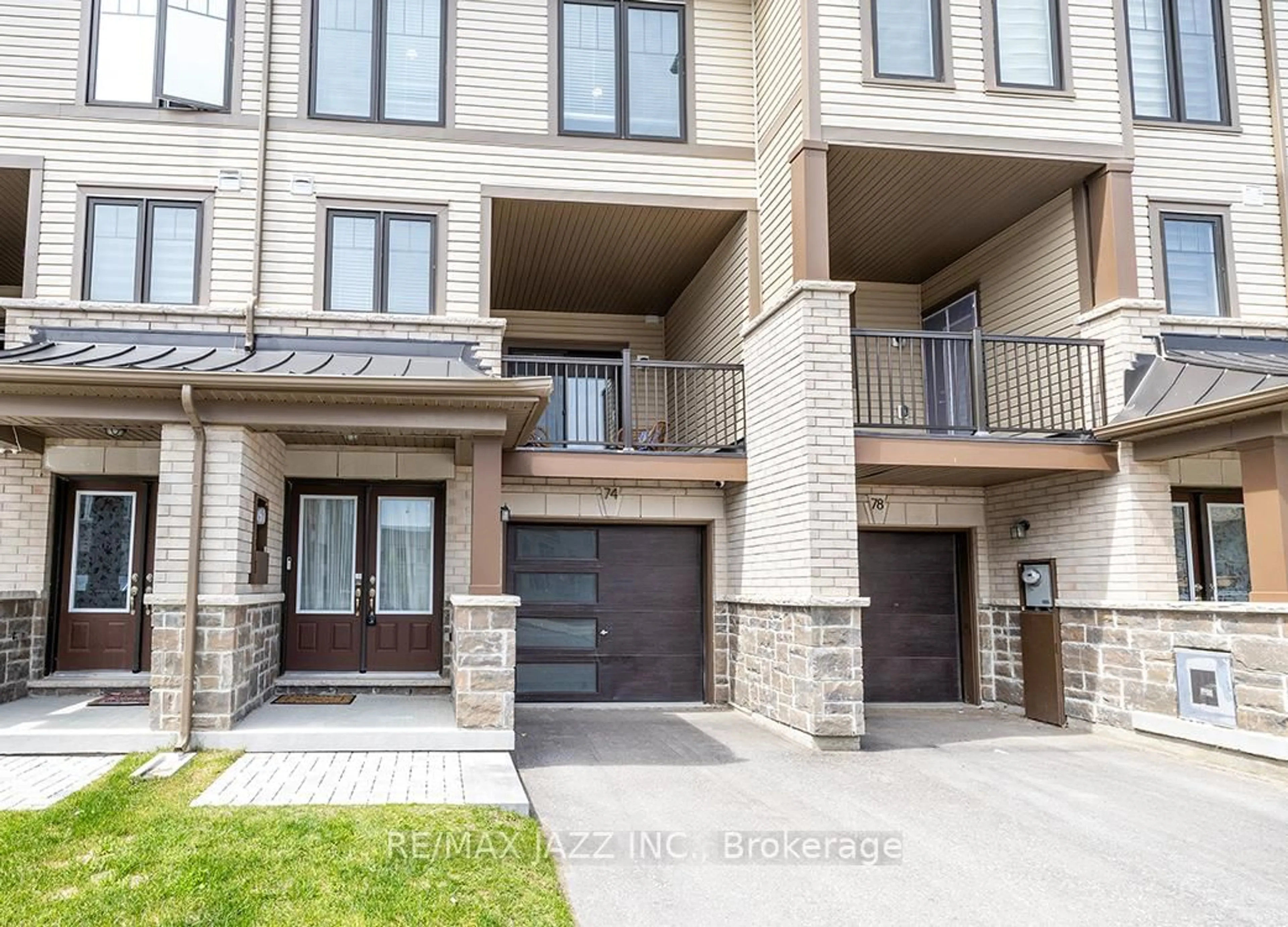 Unknown for 74 Ambereen Pl, Clarington Ontario L1C 7H5