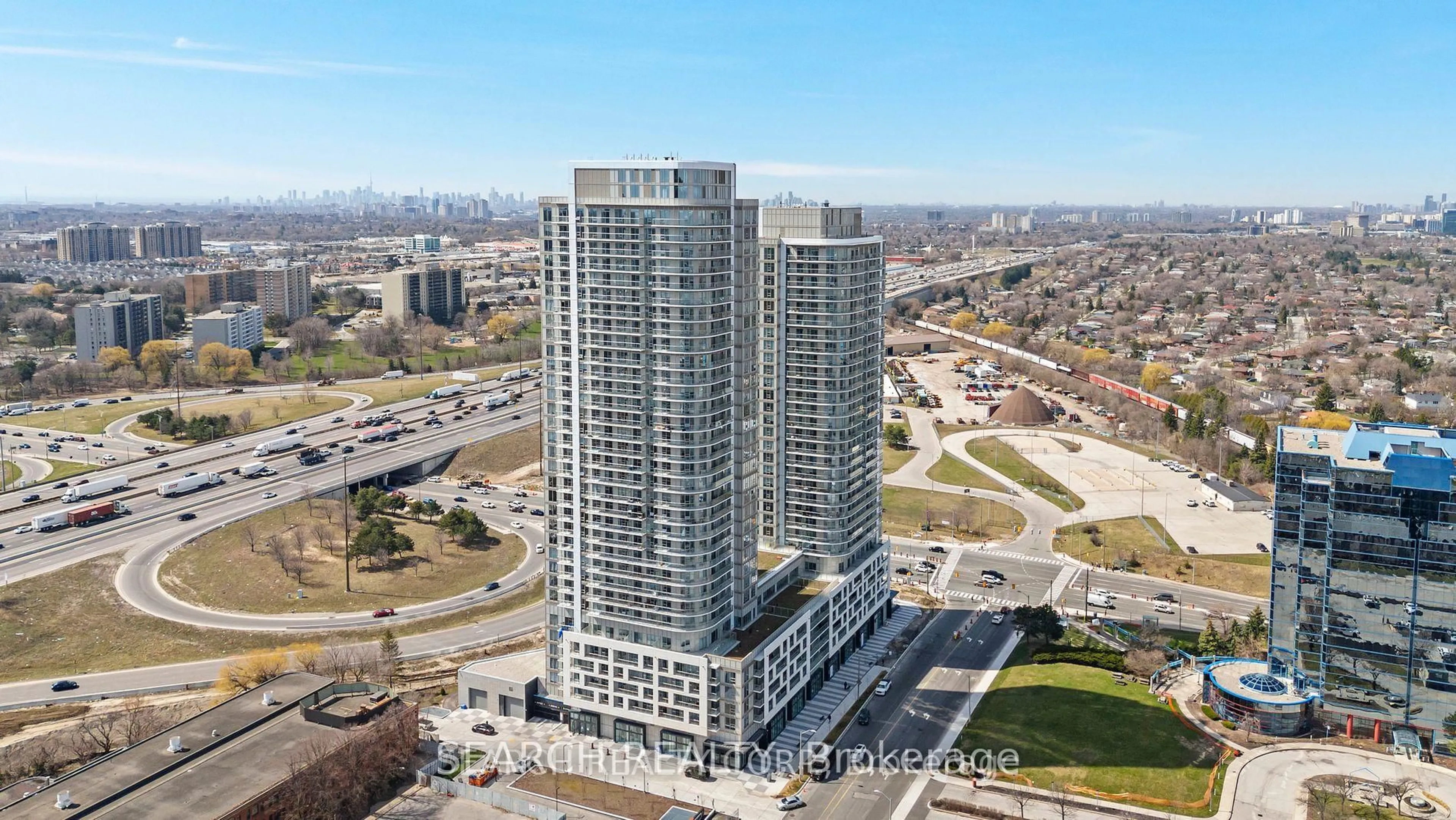 A pic from outside/outdoor area/front of a property/back of a property/a pic from drone, city buildings view from balcony for 2033 Kennedy Rd #620, Toronto Ontario M1T 3G2