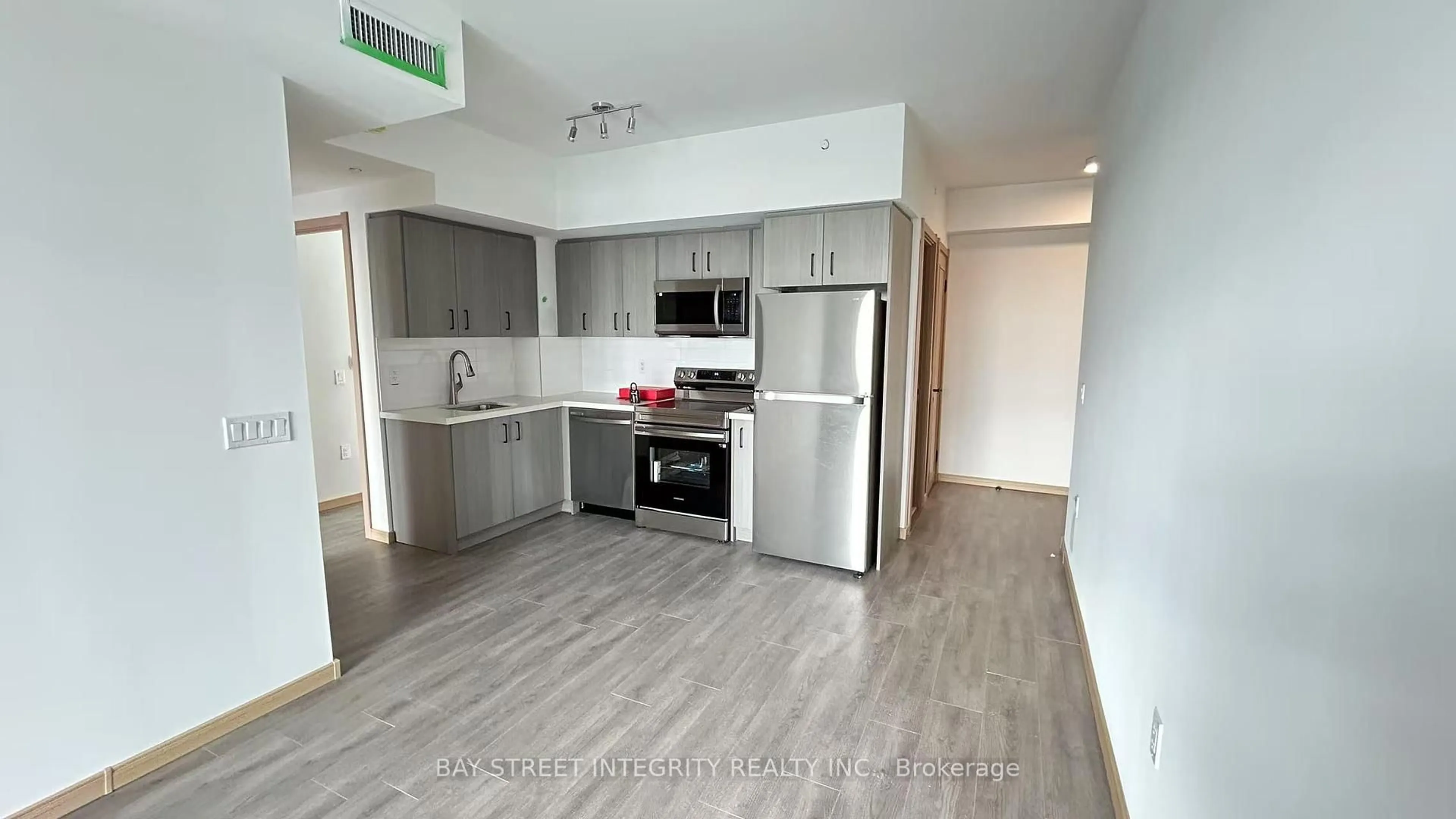 Standard kitchen, unknown for 3445 Sheppard Ave #R07, Toronto Ontario M1T 0C1