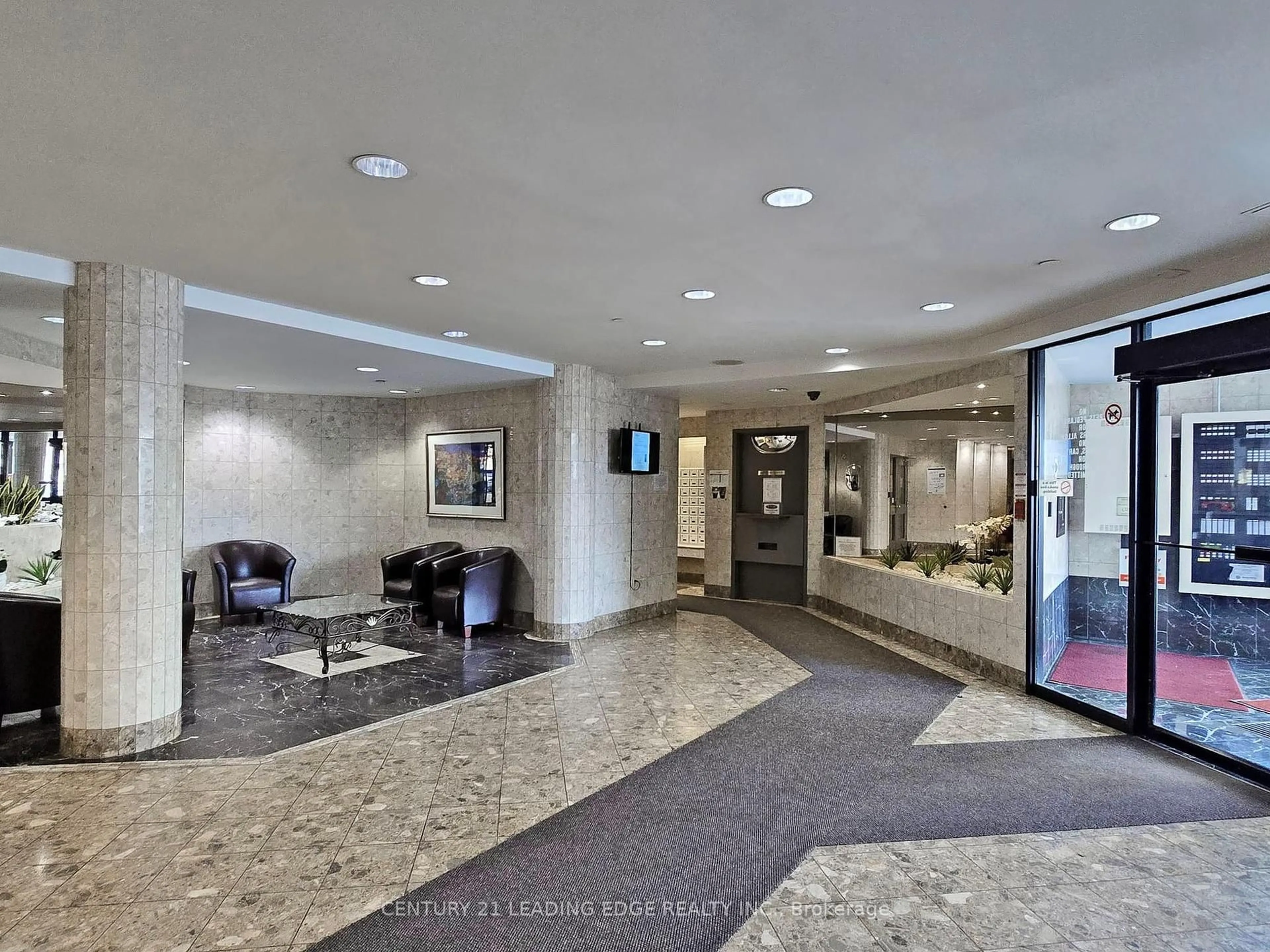 Lobby for 350 Alton Towers Circ #506, Toronto Ontario M1V 5E3
