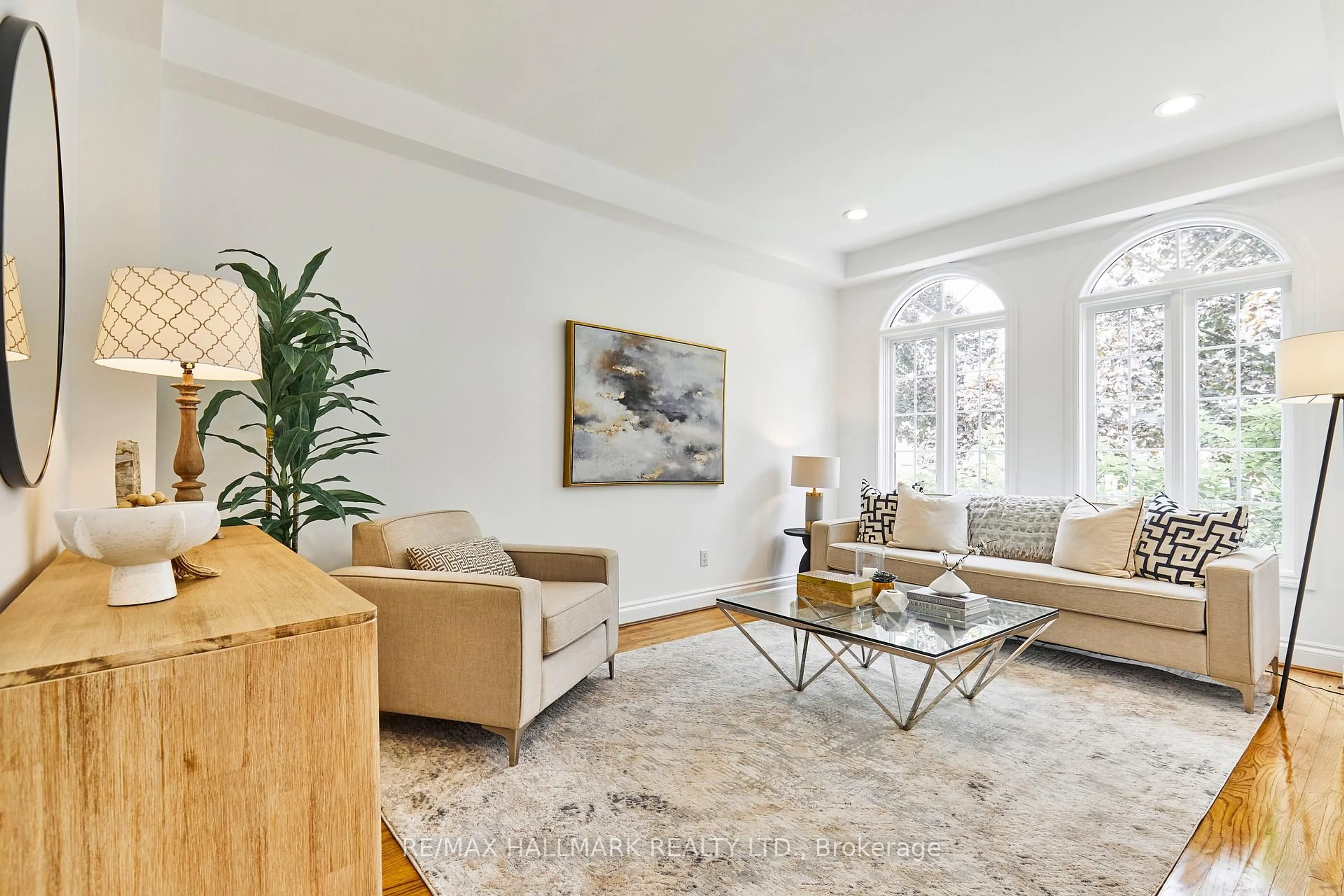 Living room with furniture, unknown for 103A Maclean Ave, Toronto Ontario M4E 2Z8
